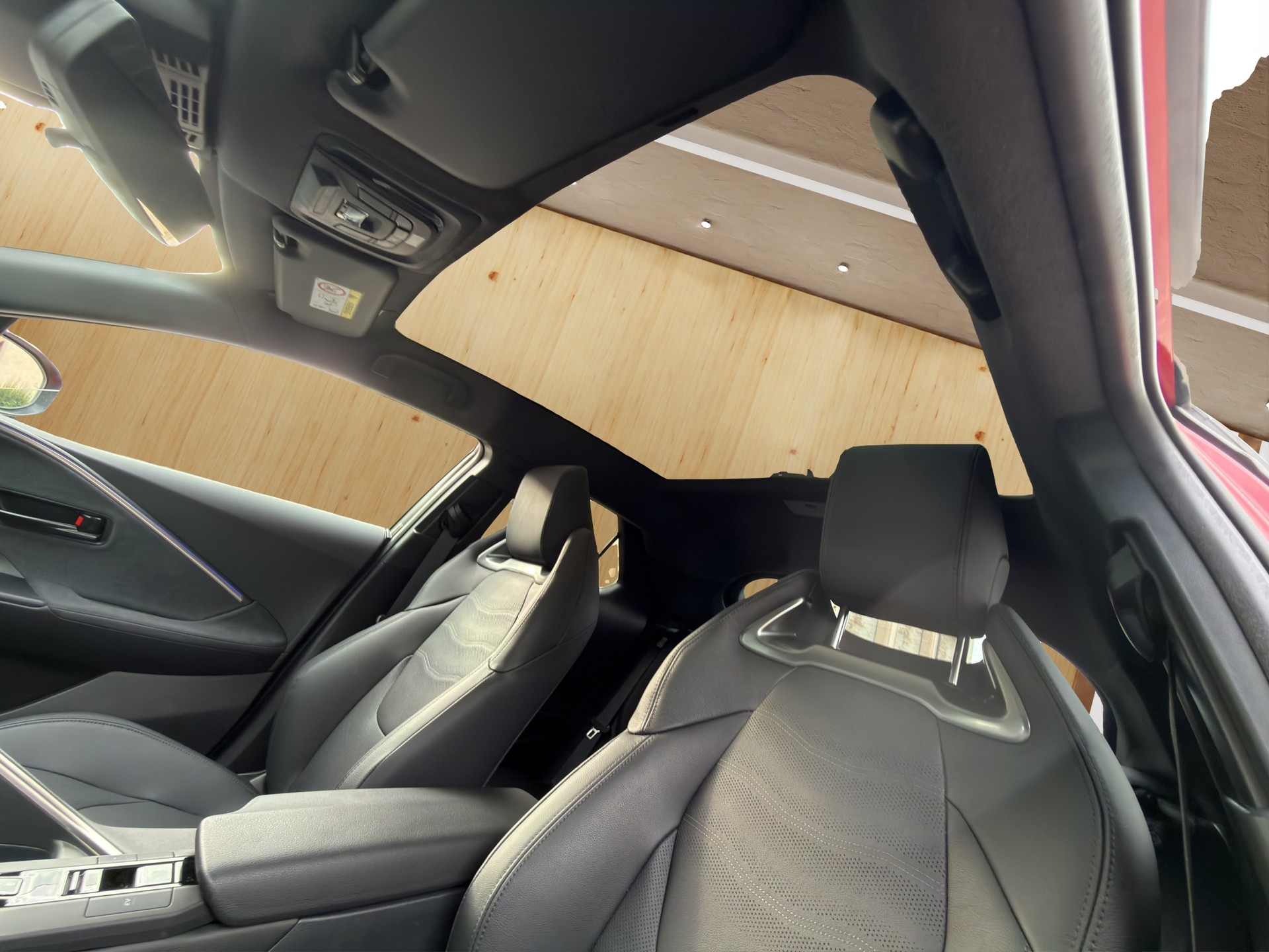 TOYOTA C-HR 2.0 HSD CVT Style 4WD-image-17