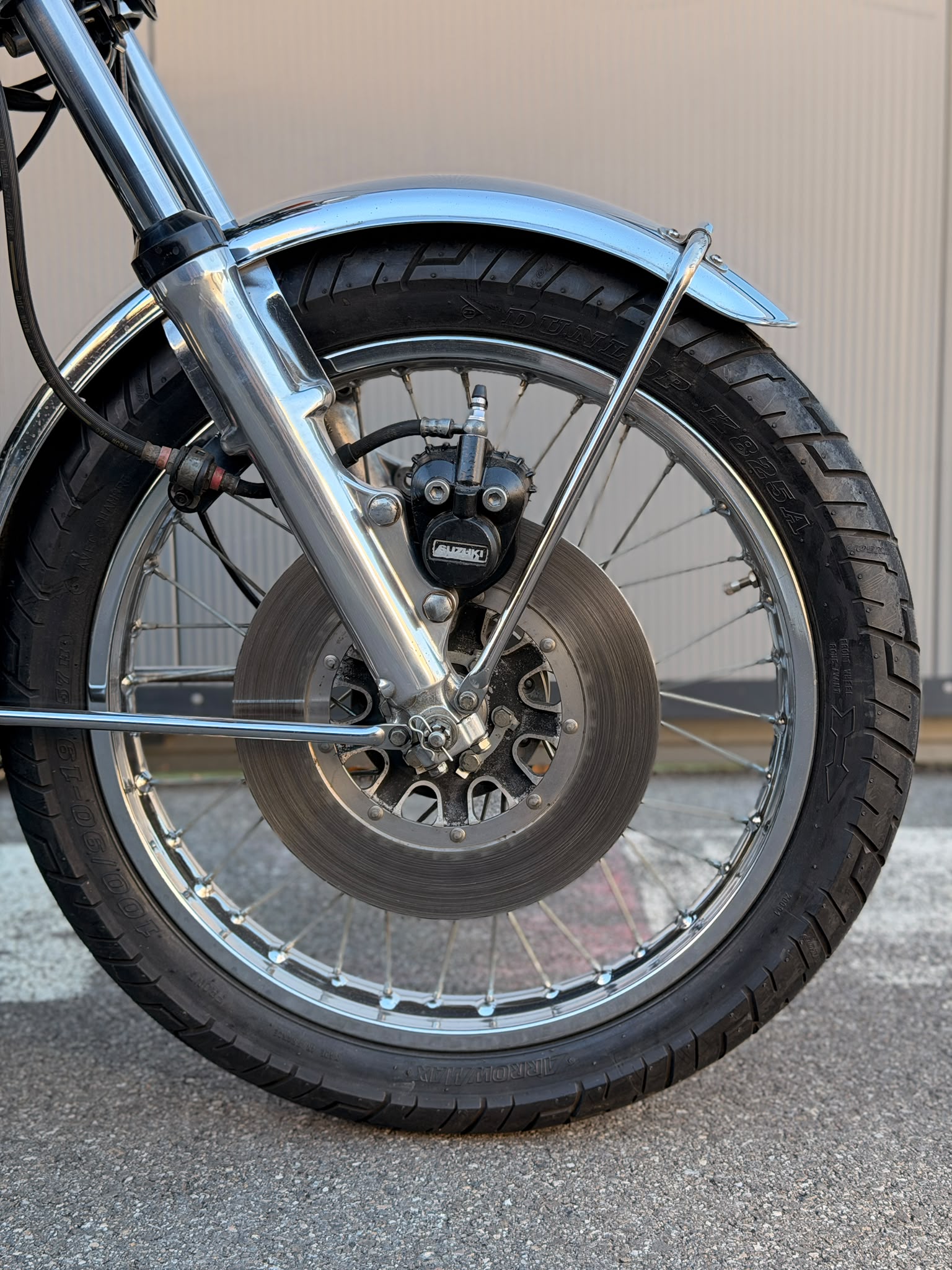 SUZUKI SUZUKI GT 550-image-6