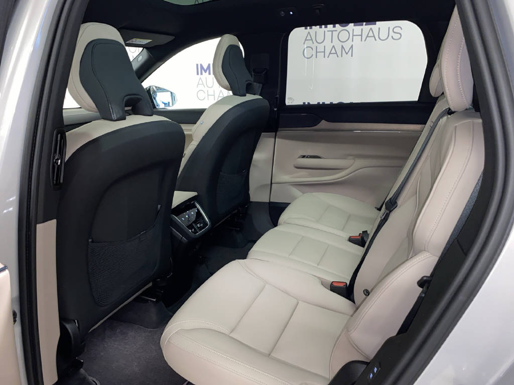 VOLVO EX 90 Twin Ultra AWD-image-14