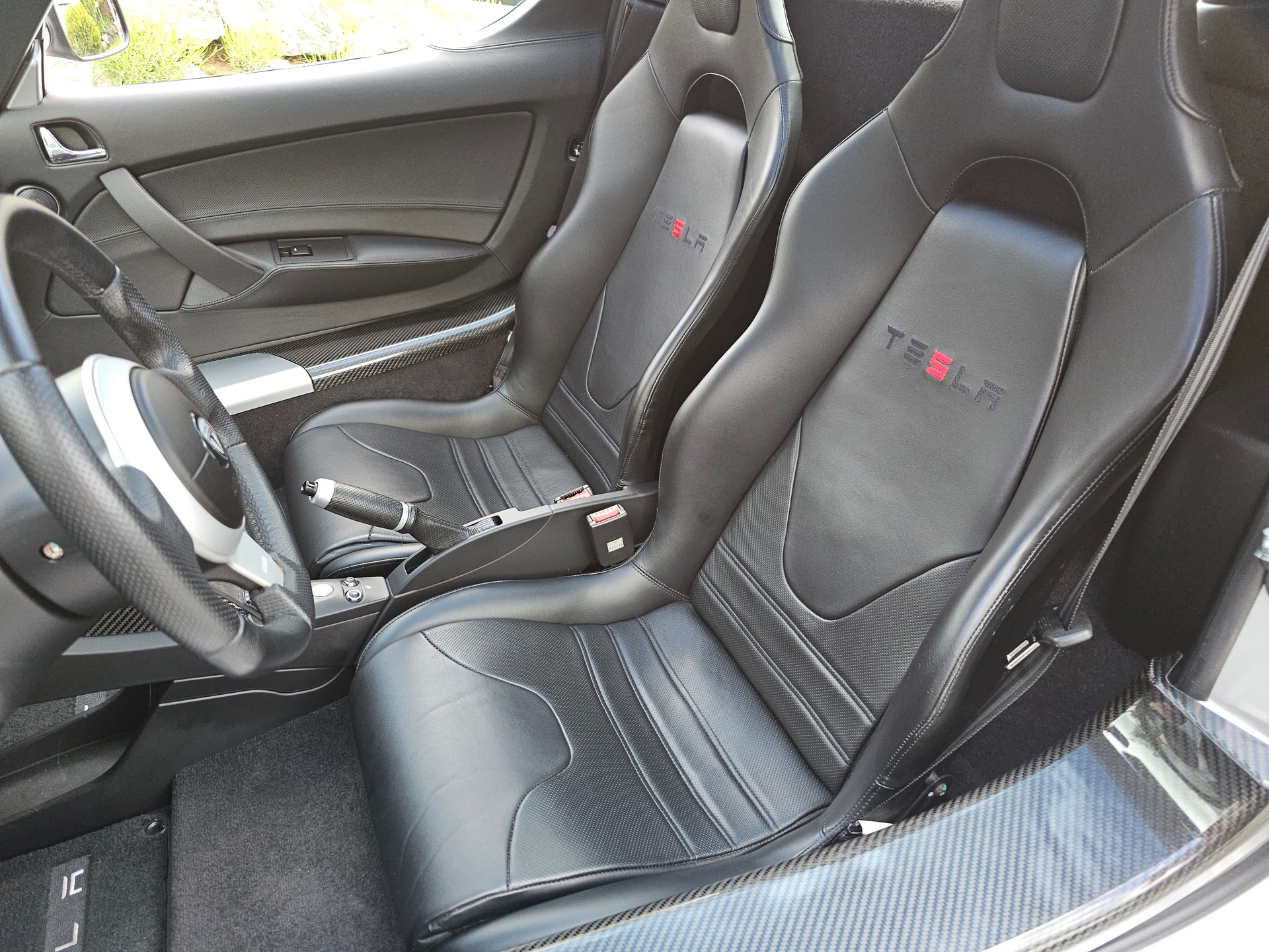 TESLA Roadster Sport-image-2