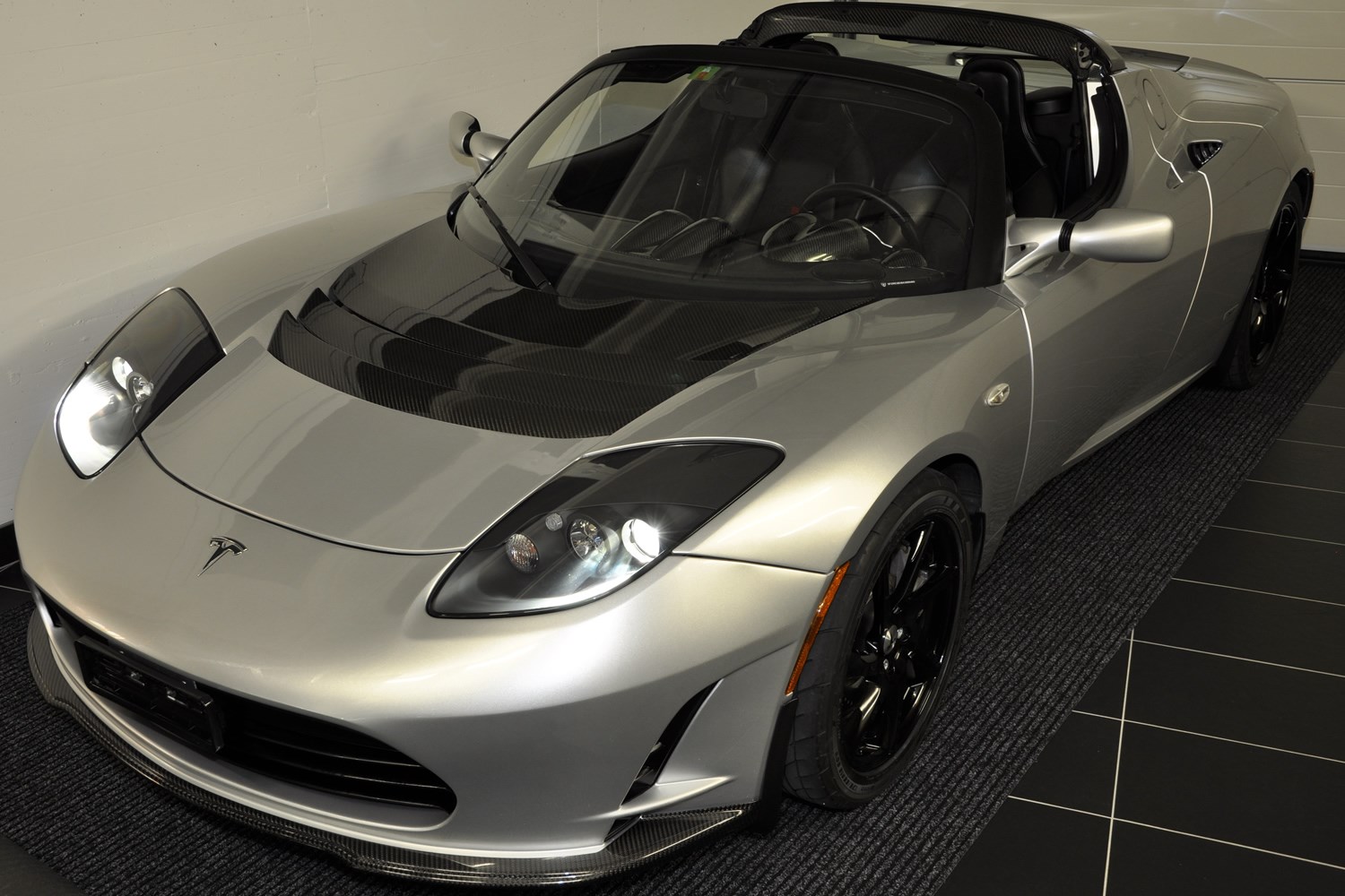 TESLA Roadster Sport-image-17