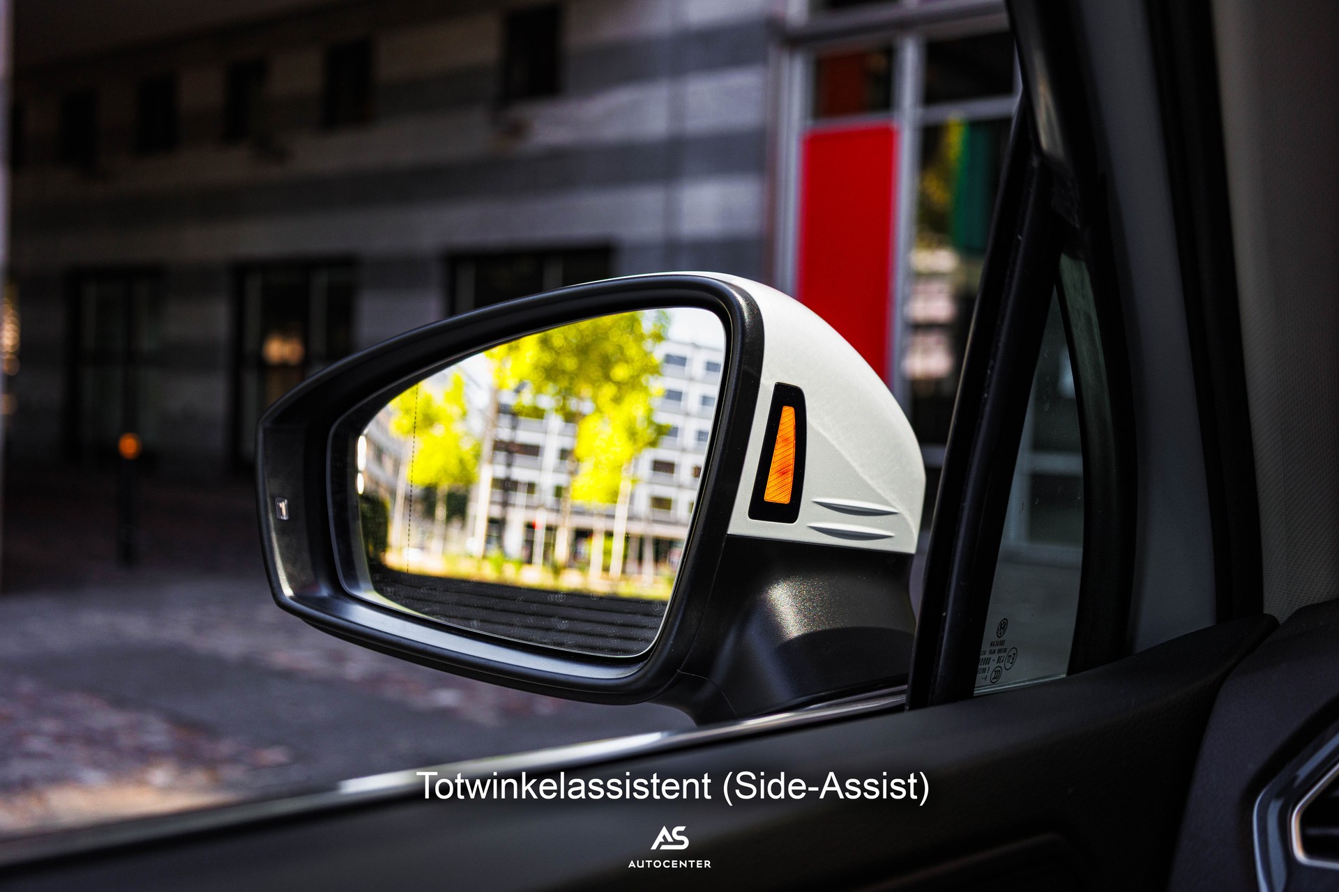VW Tiguan 2.0TSI Highline 4Motion DSG (CH) Massage | HeadUp | 360° | Full-image-4
