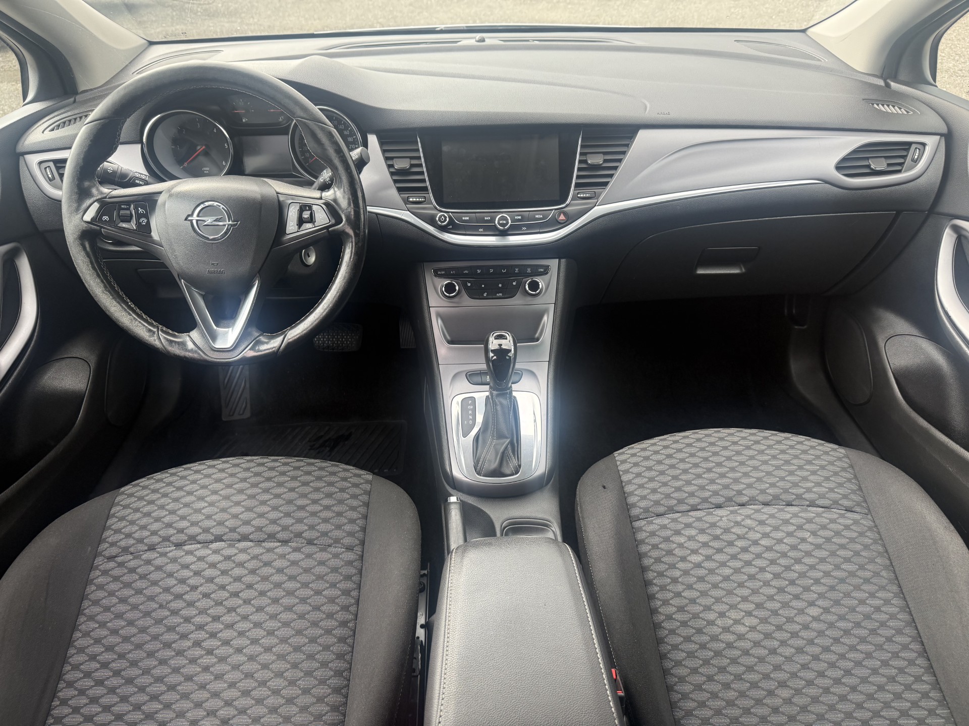 OPEL Astra Sports Tourer 1.6 CDTi ecoF Dynamic Automat-image-10