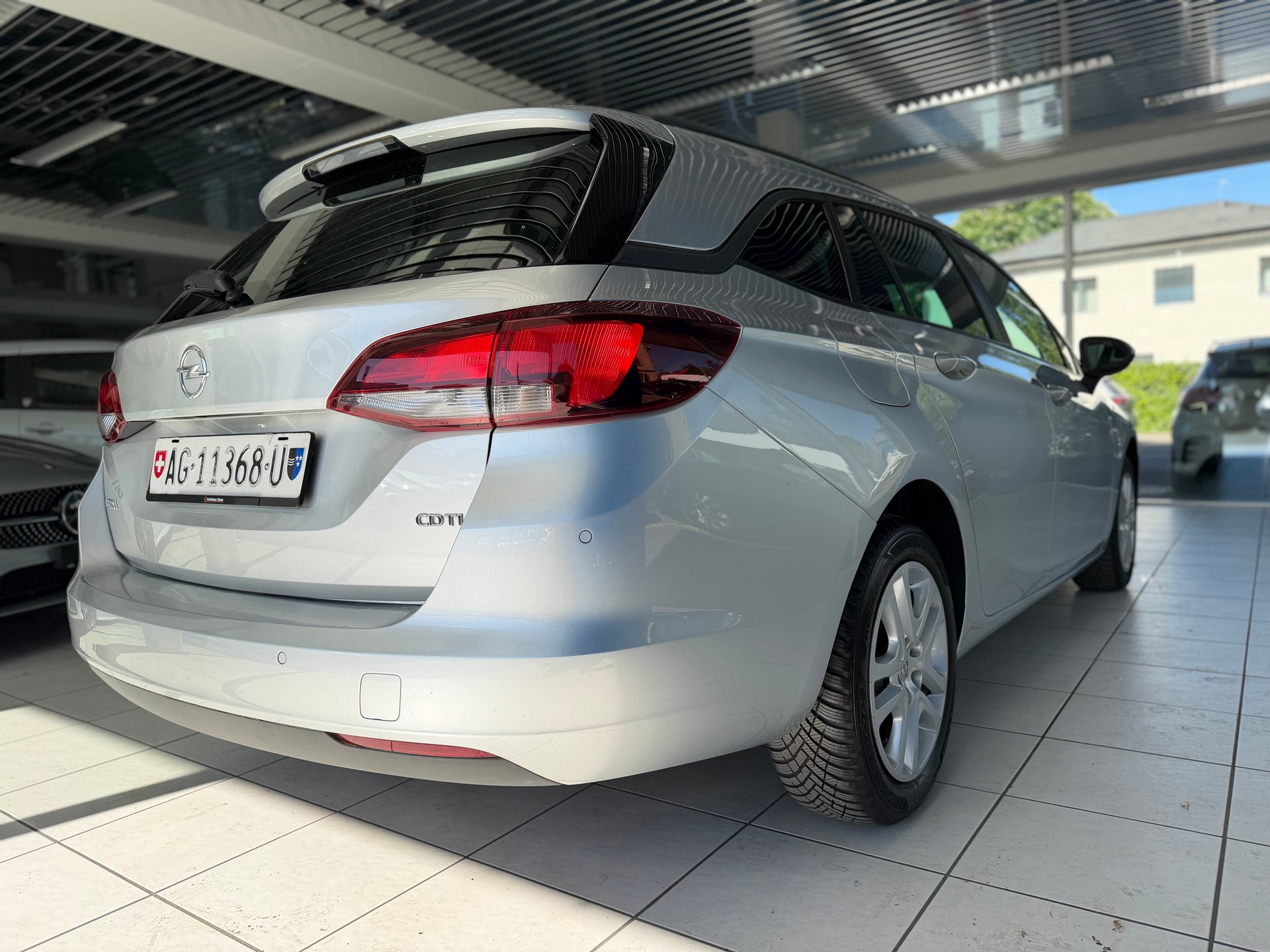 OPEL Astra Sports Tourer 1.6 CDTi ecoF Dynamic Automat-image-5