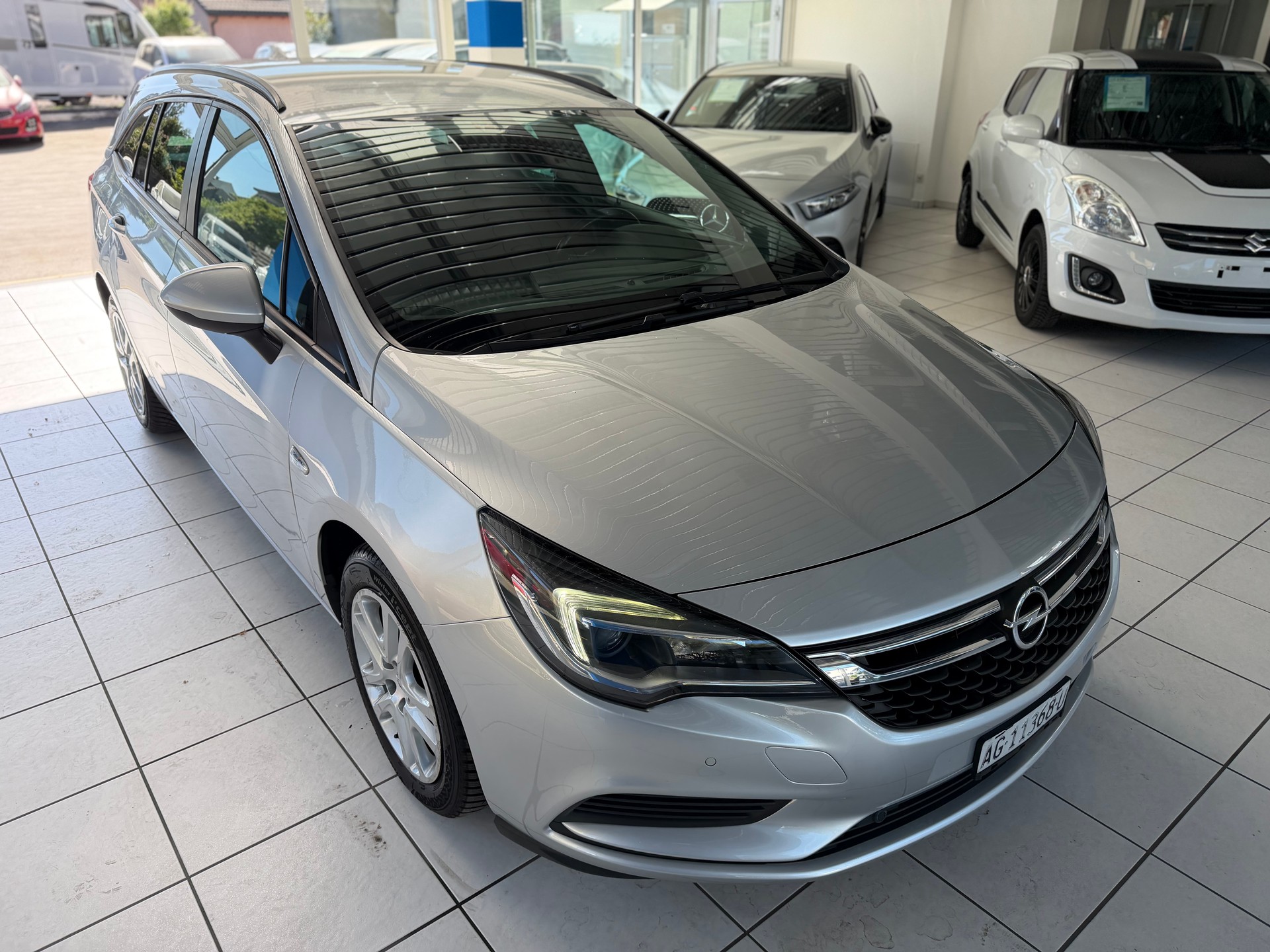 OPEL Astra Sports Tourer 1.6 CDTi ecoF Dynamic Automat-showroom-element-2