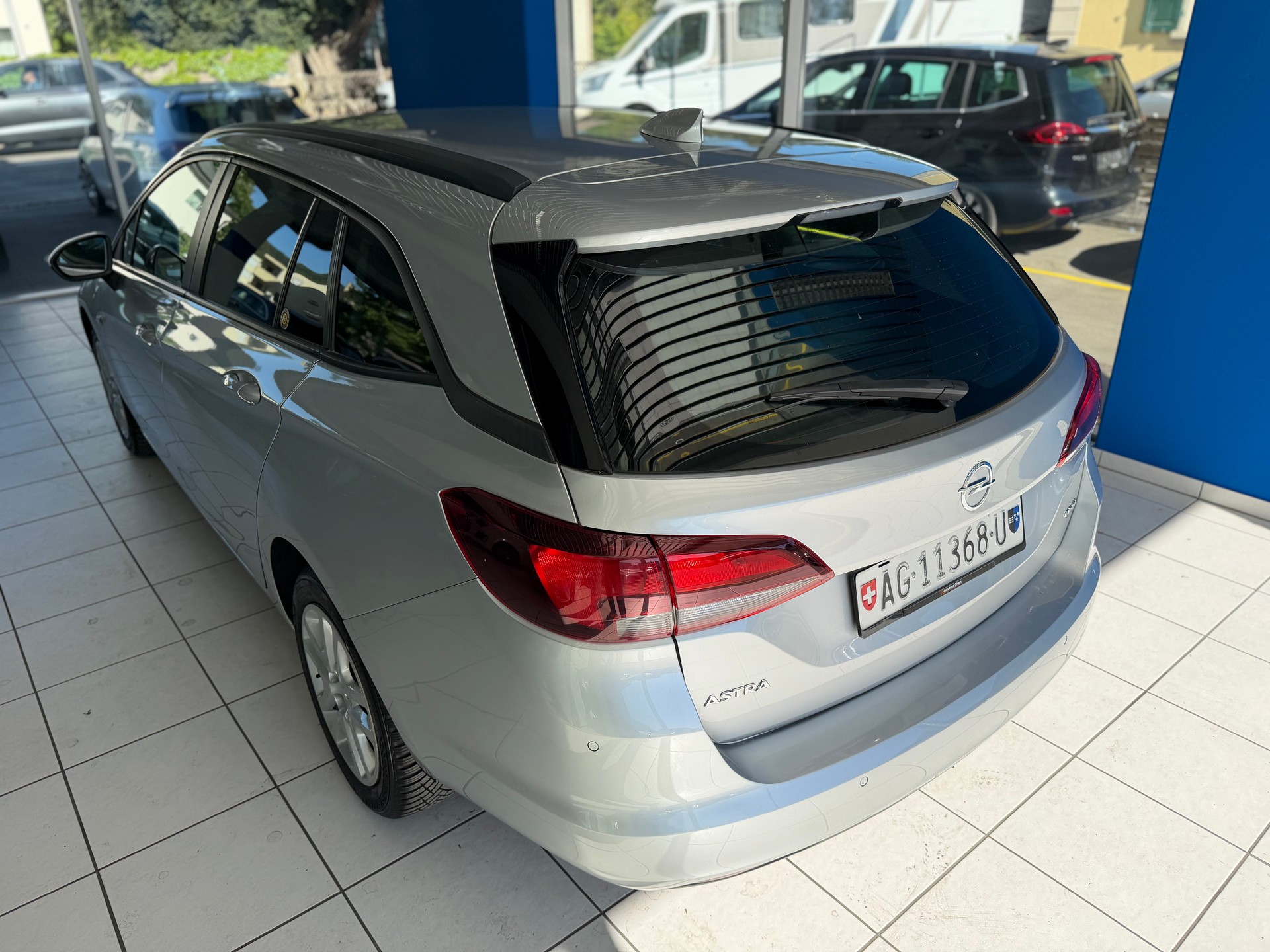 OPEL Astra Sports Tourer 1.6 CDTi ecoF Dynamic Automat-image-6