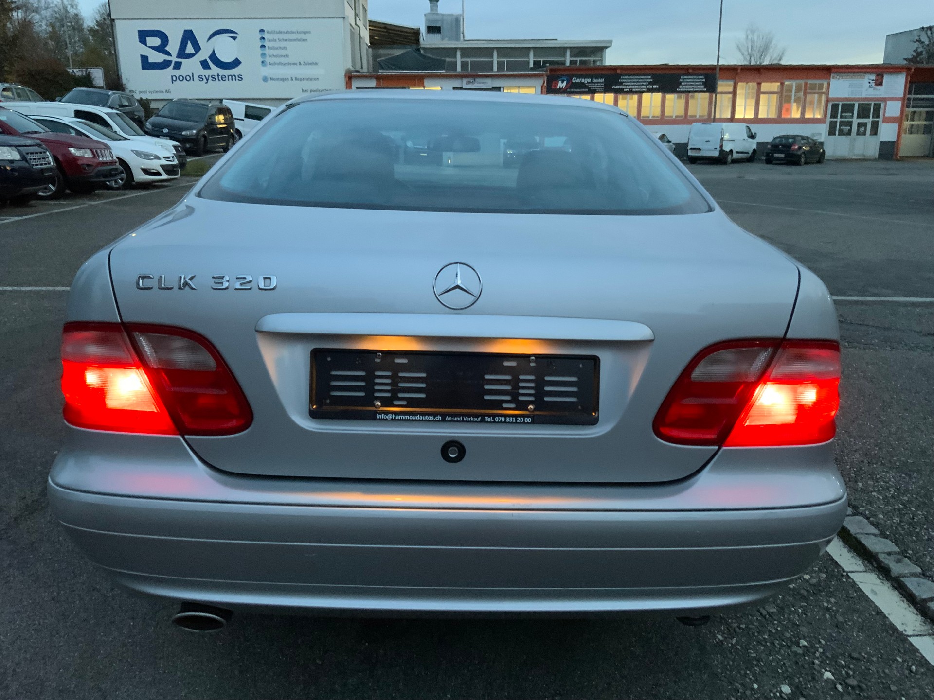 MERCEDES-BENZ CLK 320 Avantgarde Automatic-image-5