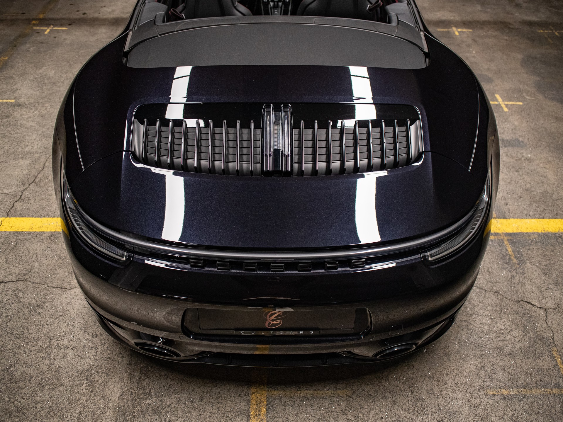 PORSCHE 911 Carrera 4 GTS Cabriolet PDK-image-25