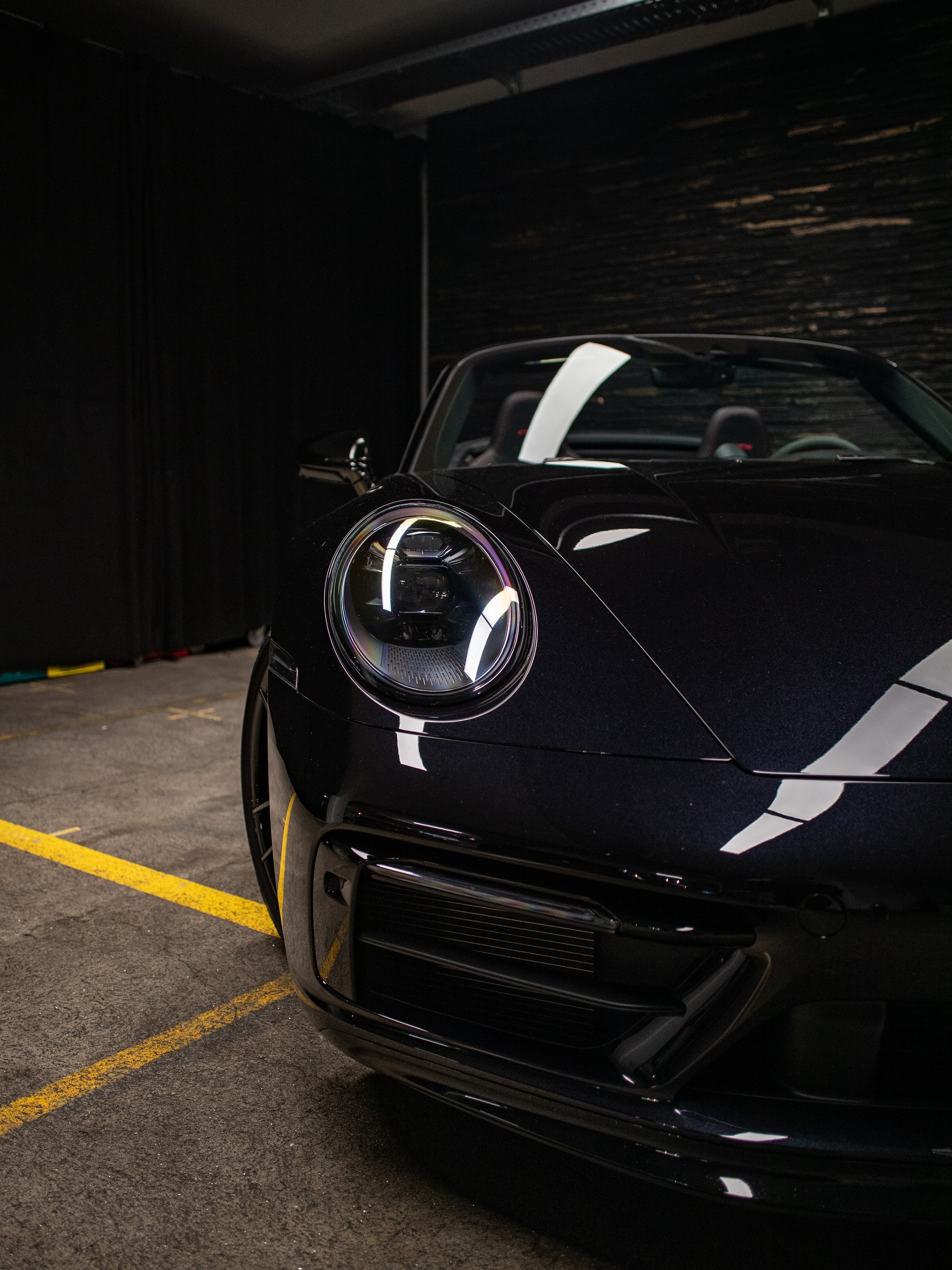 PORSCHE 911 Carrera 4 GTS Cabriolet PDK-image-12