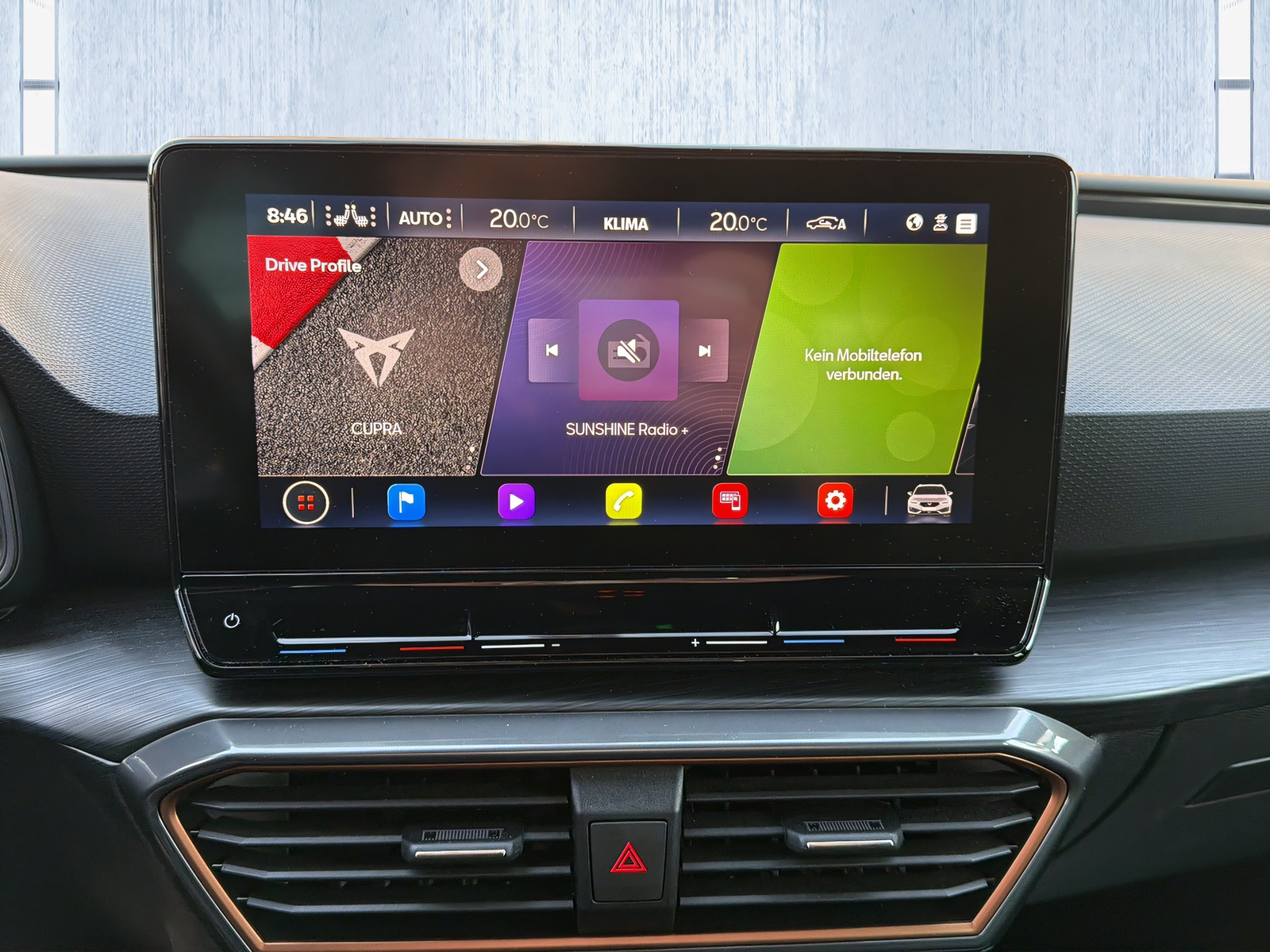 CUPRA LEON ST 2.0 TSI VZ DSG 4Drive-image-15