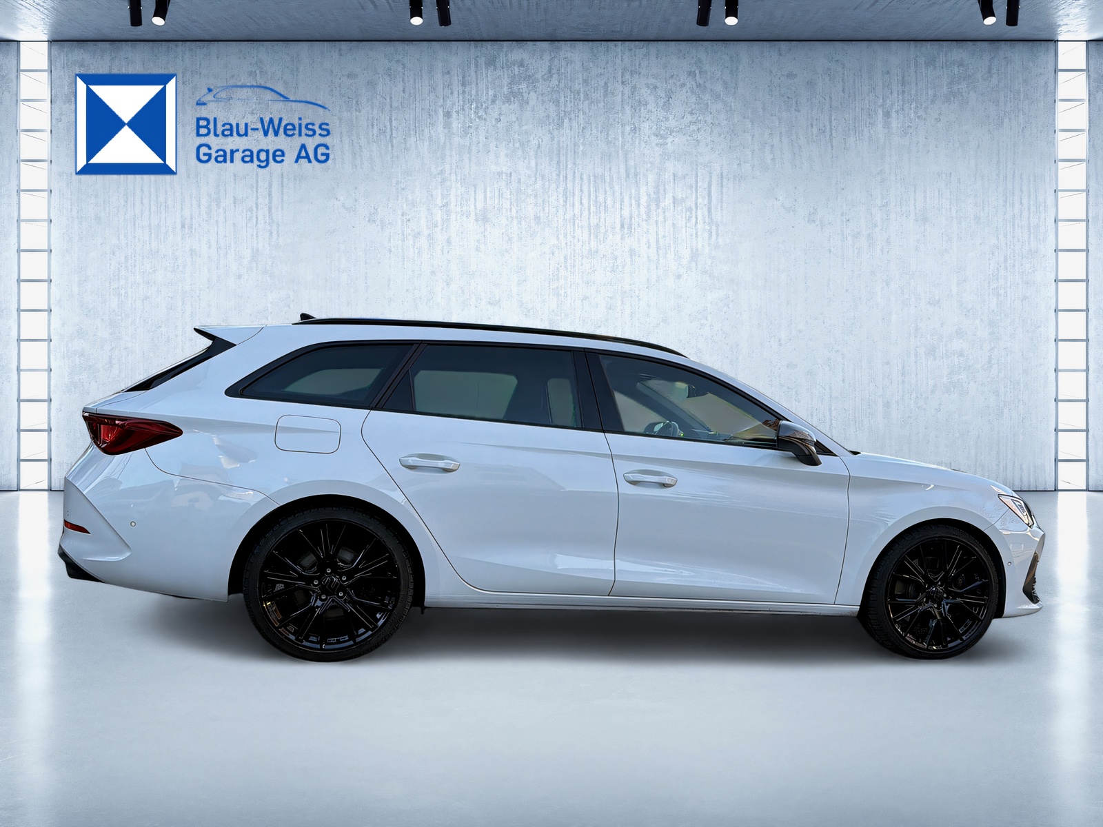 CUPRA LEON ST 2.0 TSI VZ DSG 4Drive-showroom-element-3