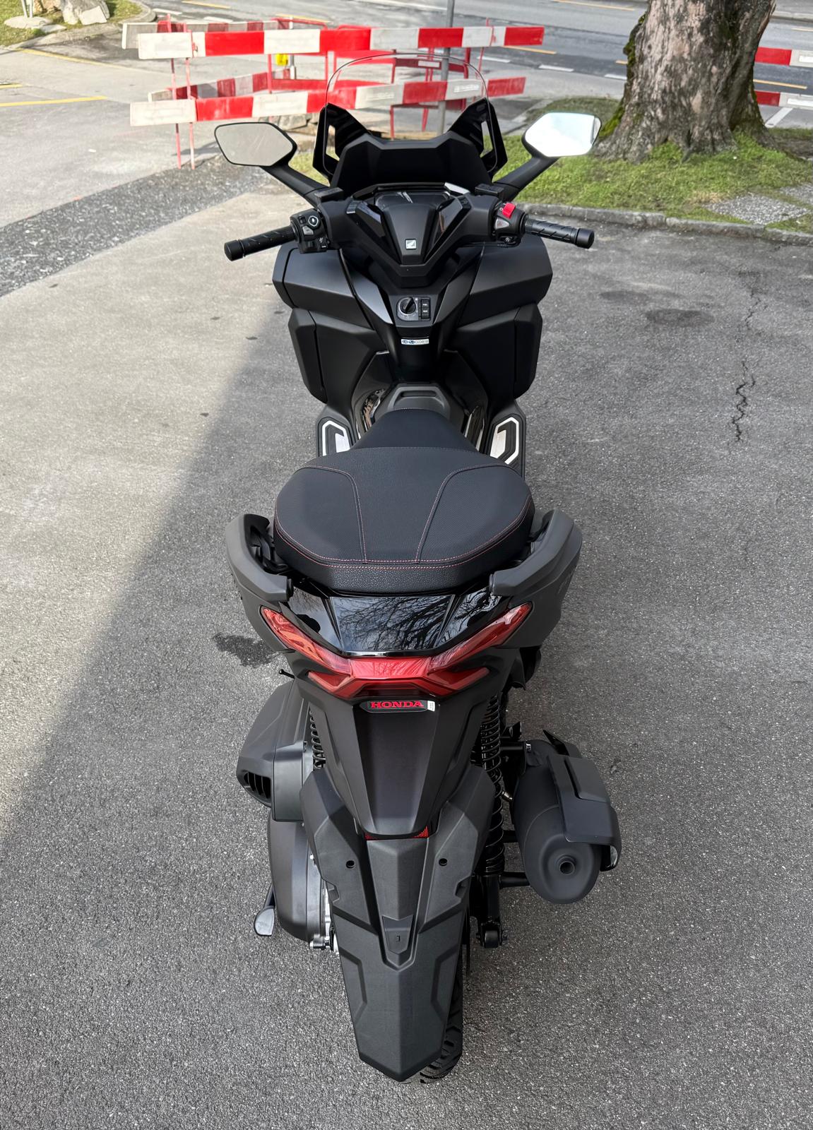 HONDA NSS 350 Special Edition-image-8