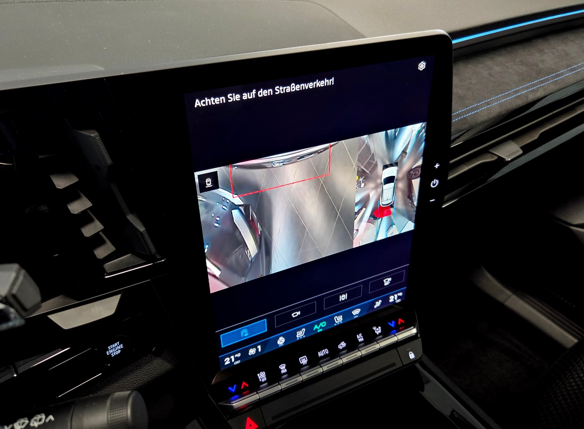 RENAULT Austral 1.2 E-Tech esprit Alpine-image-18