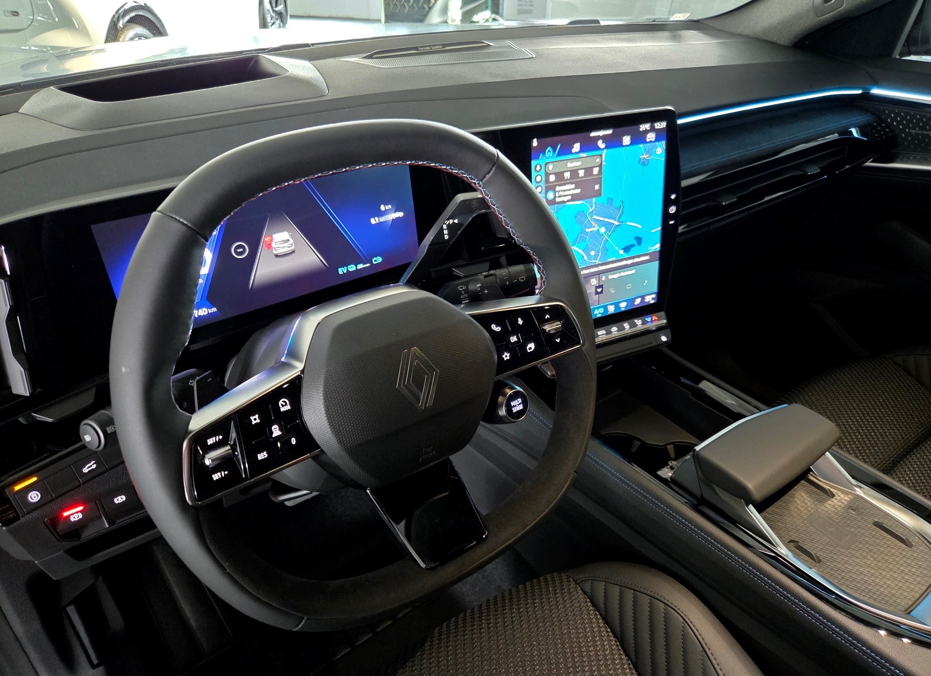 RENAULT Austral 1.2 E-Tech esprit Alpine-image-4