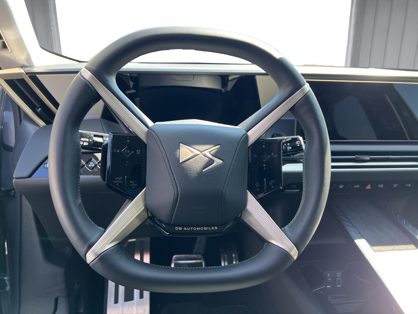DS AUTOMOBILES No8 E-Tense Étoile 4x4-image-8