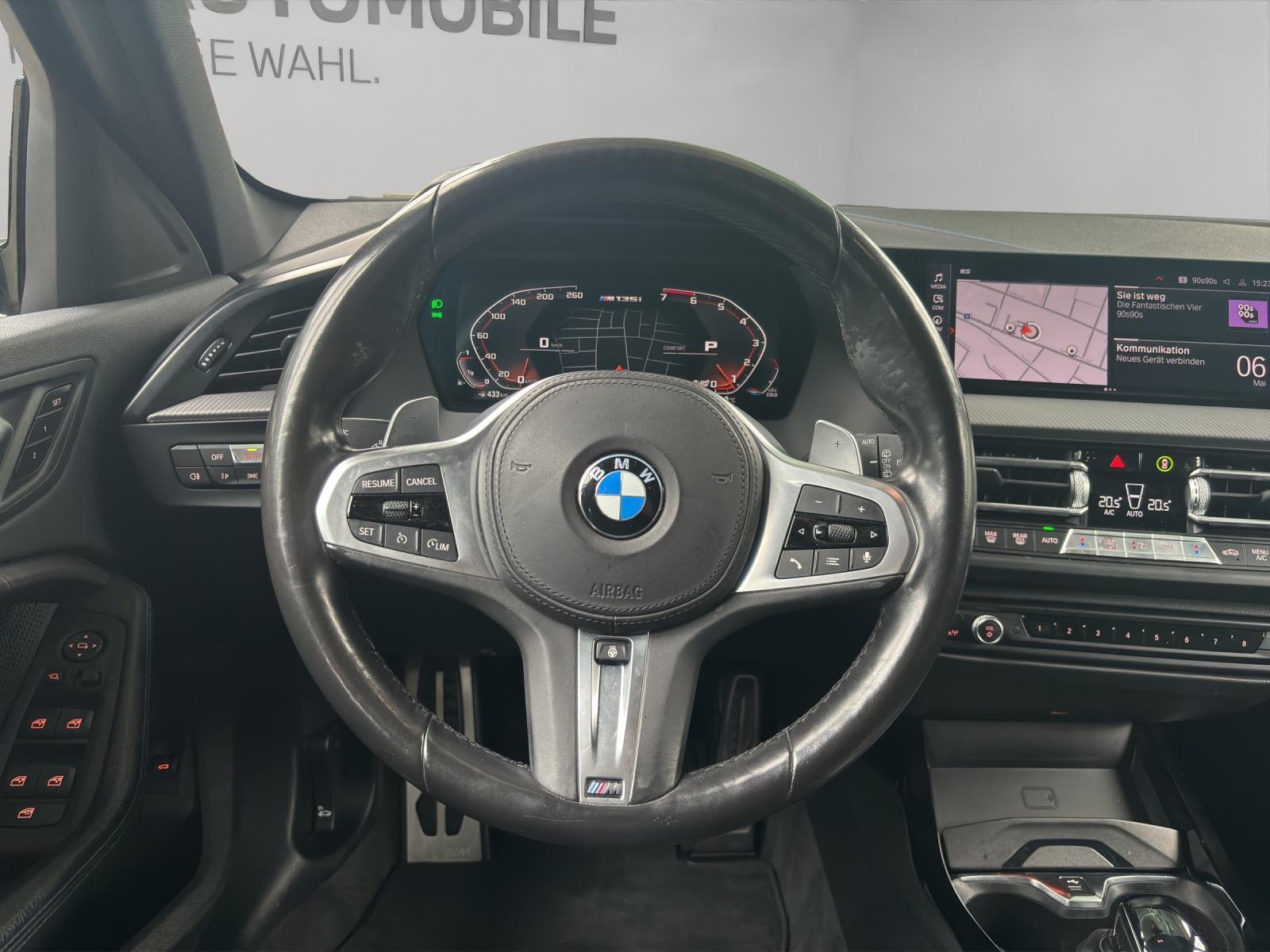 BMW M135i xDrive-image-5