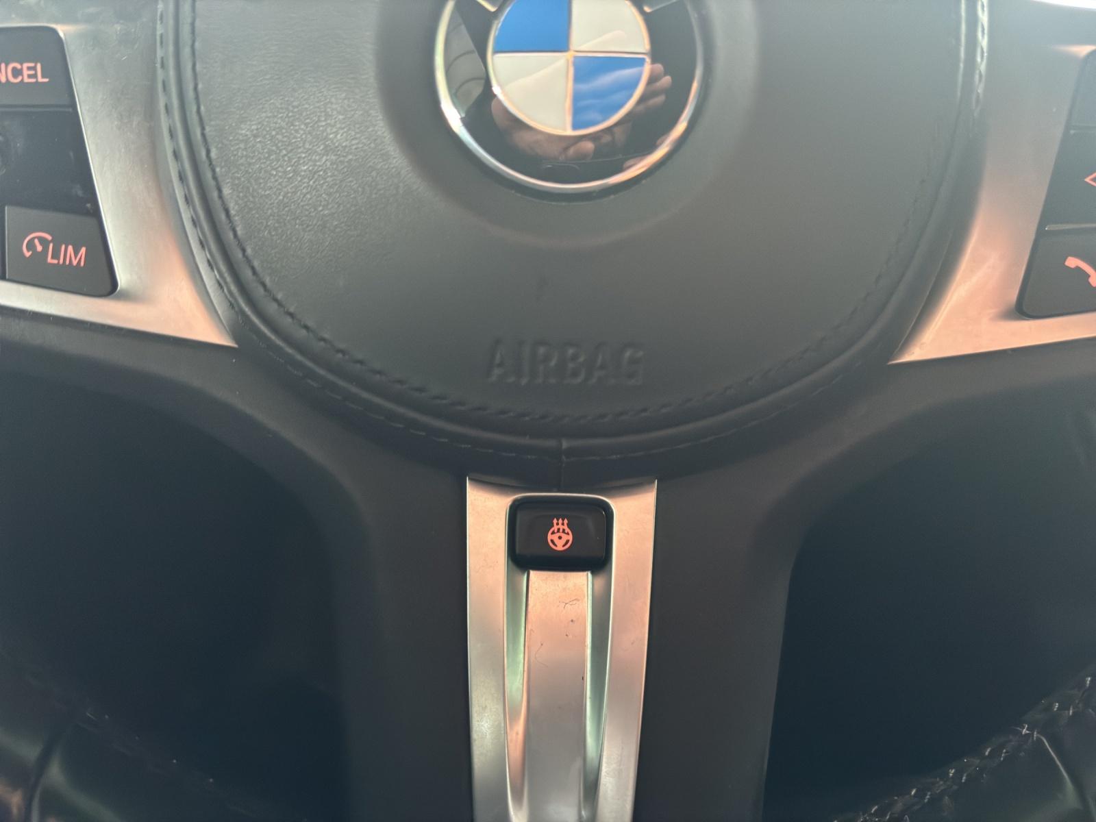 BMW M135i xDrive-image-15