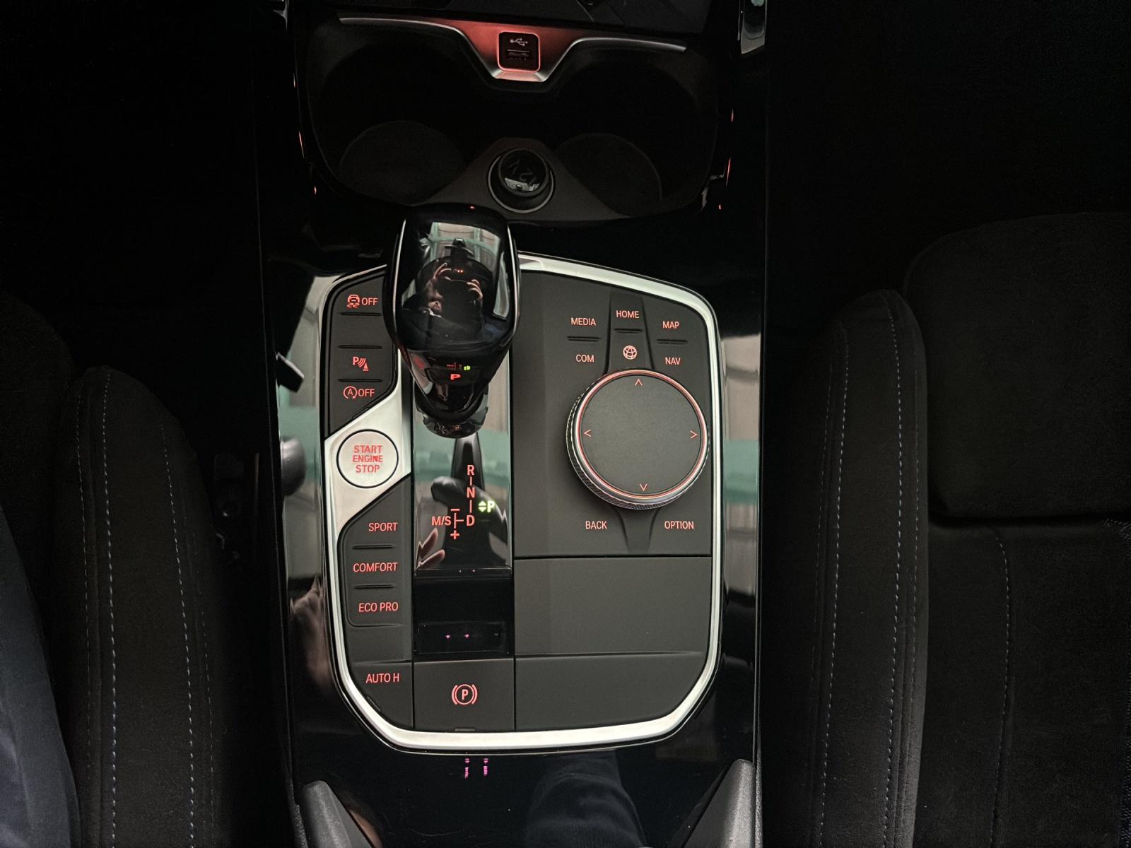 BMW M135i xDrive-image-7