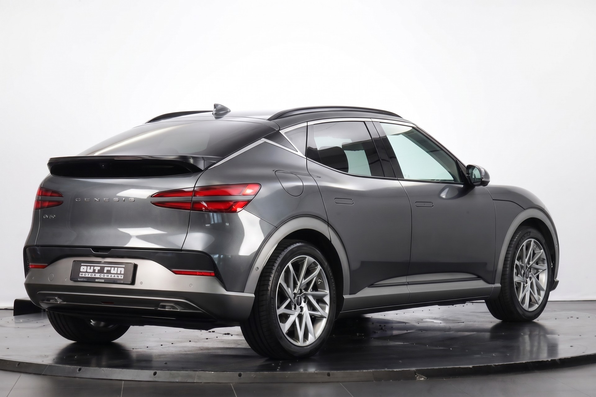 GENESIS GV60 77.4 kWh Sport AWD-image-5
