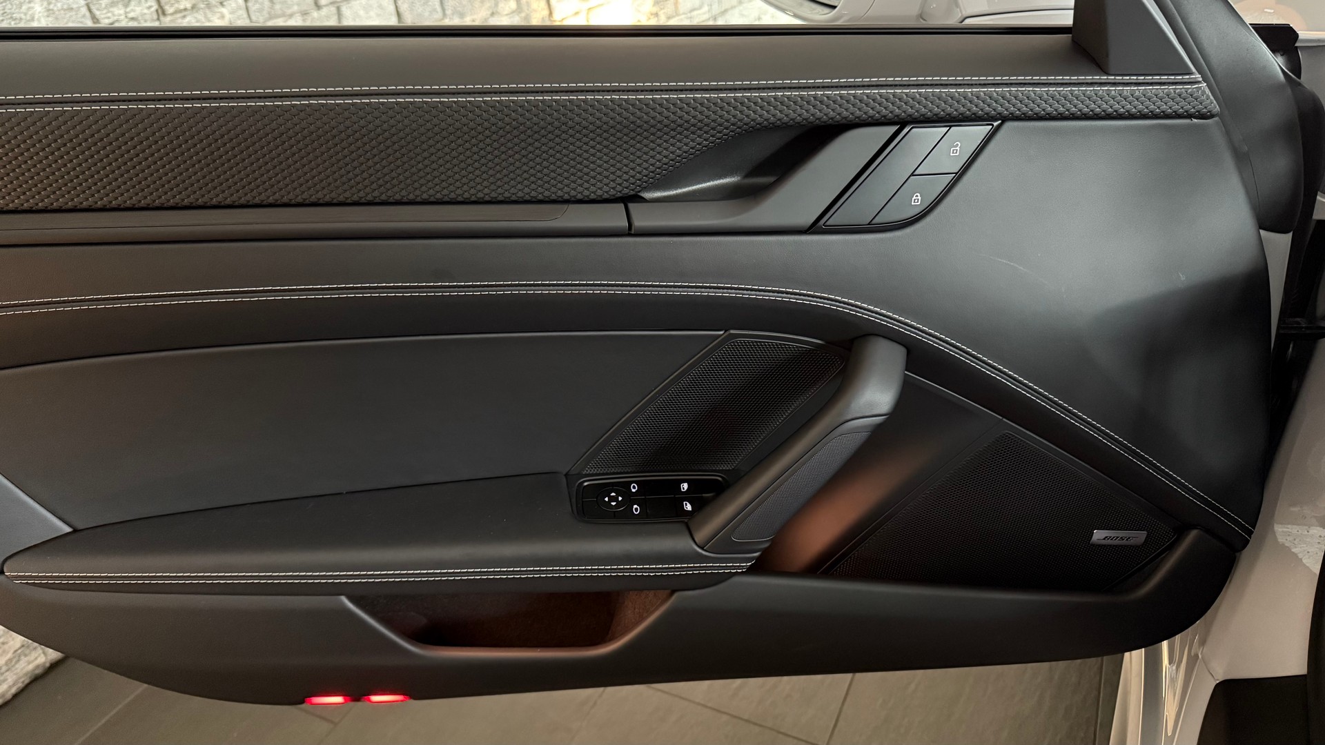 PORSCHE 911 GT3 PDK Touring 2026-image-28