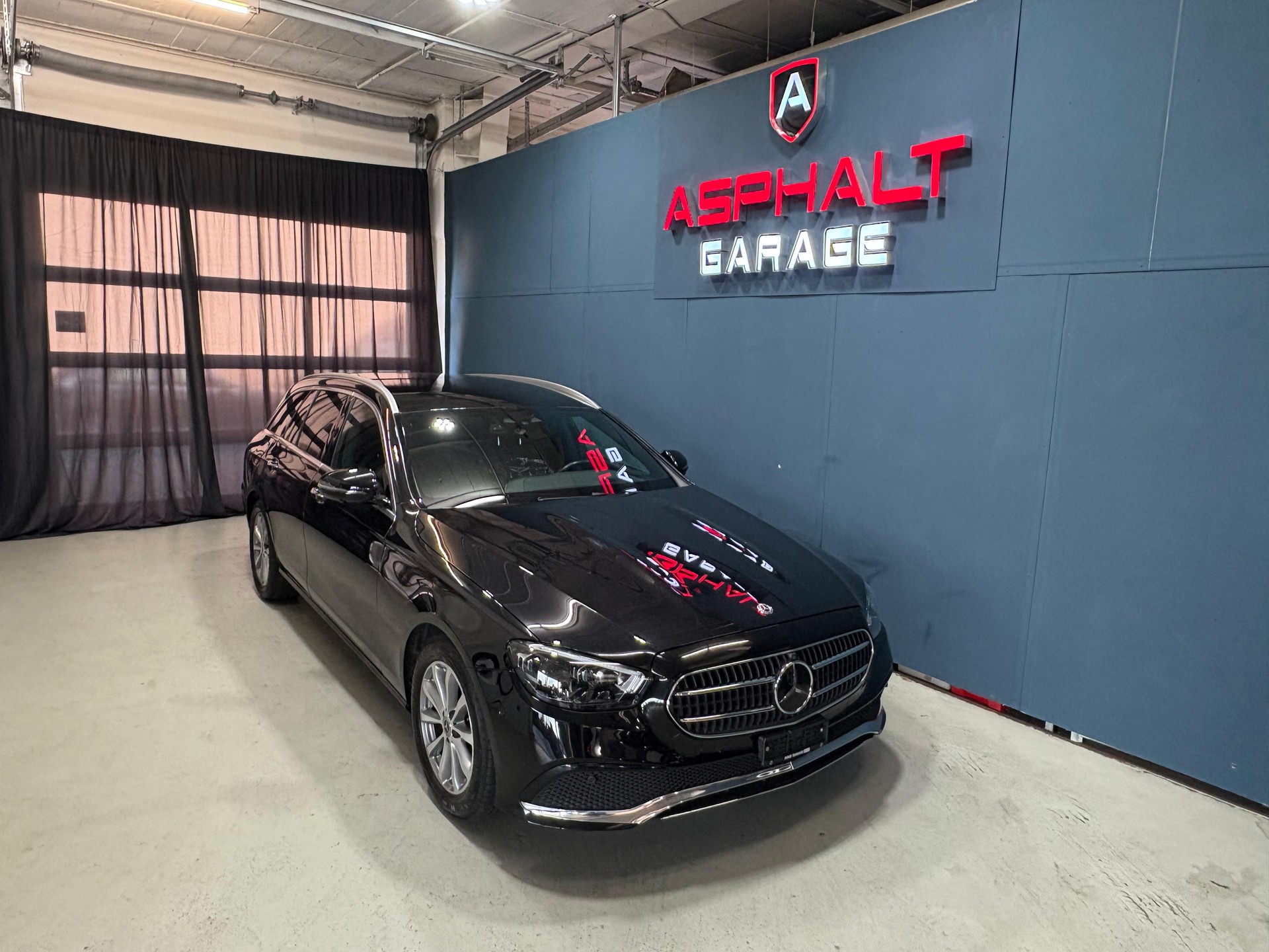 MERCEDES-BENZ E 220 d T 4Matic Avantgarde 9G-Tronic