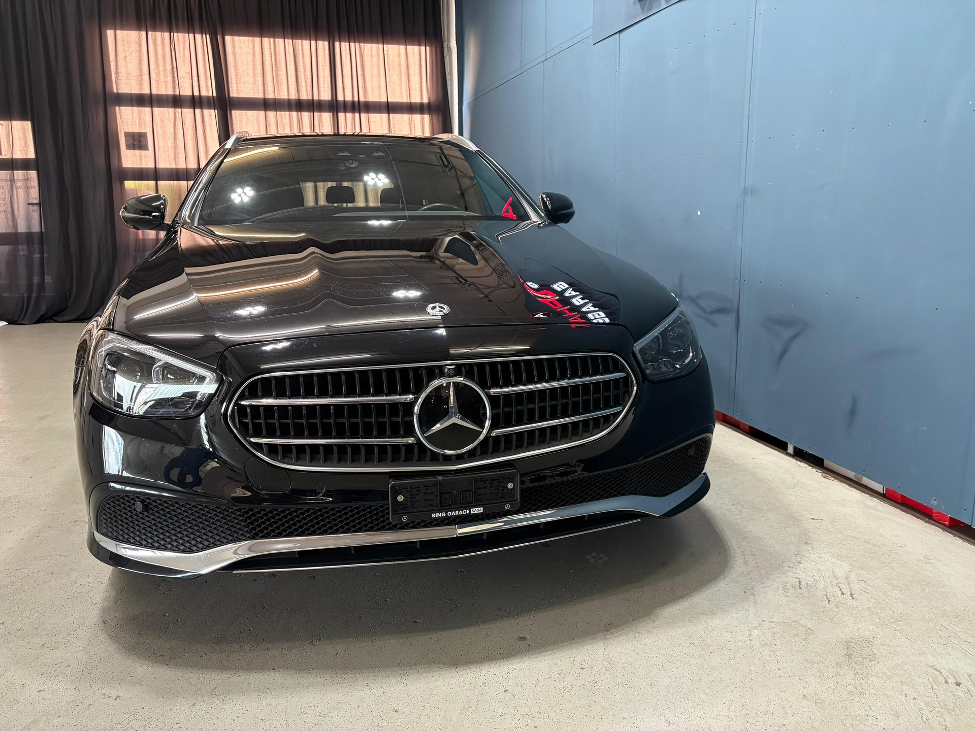 MERCEDES-BENZ E 220 d T 4Matic Avantgarde 9G-Tronic-image-6