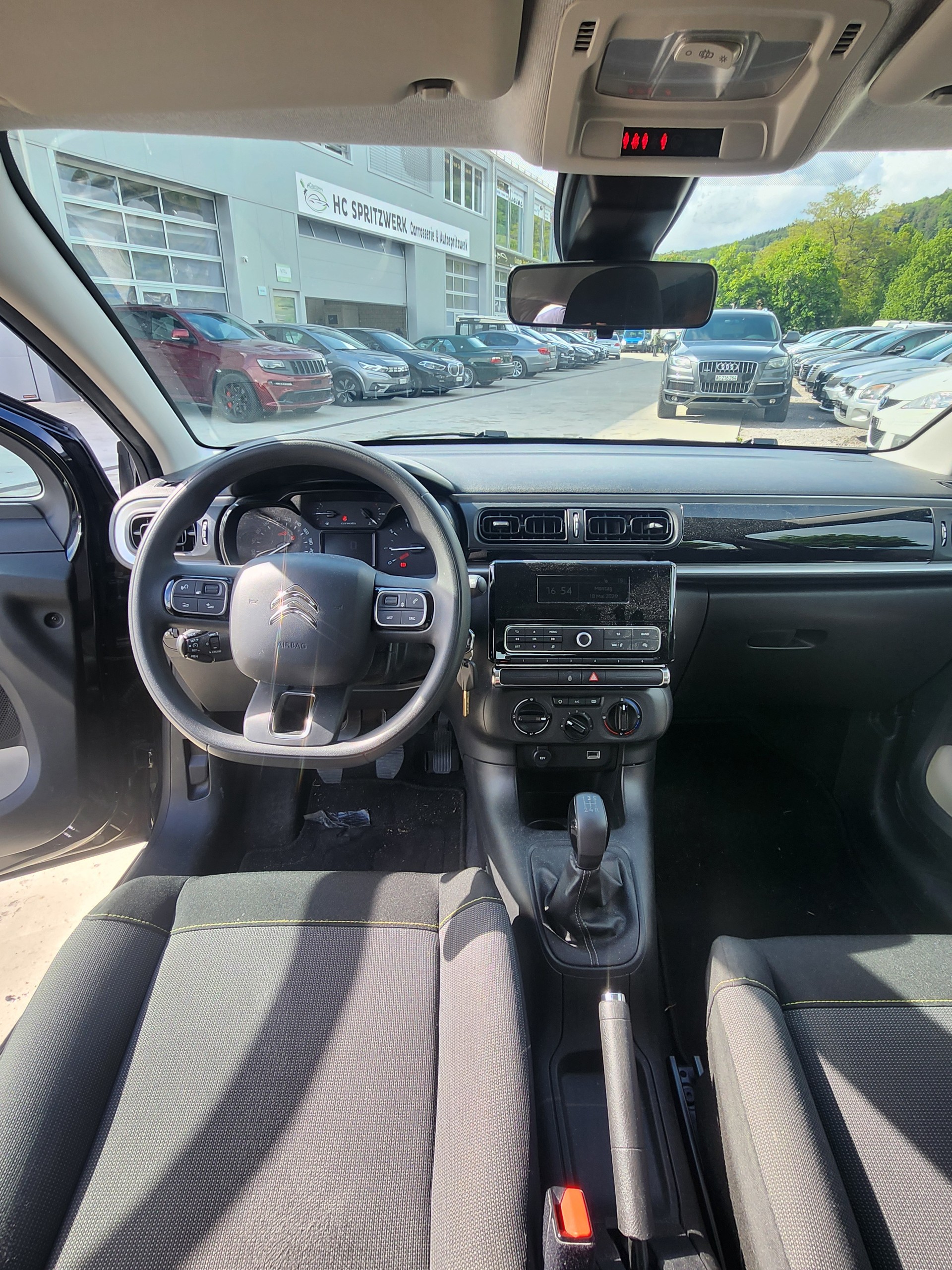 CITROEN C3 1.2i PureTech Feel-image-10