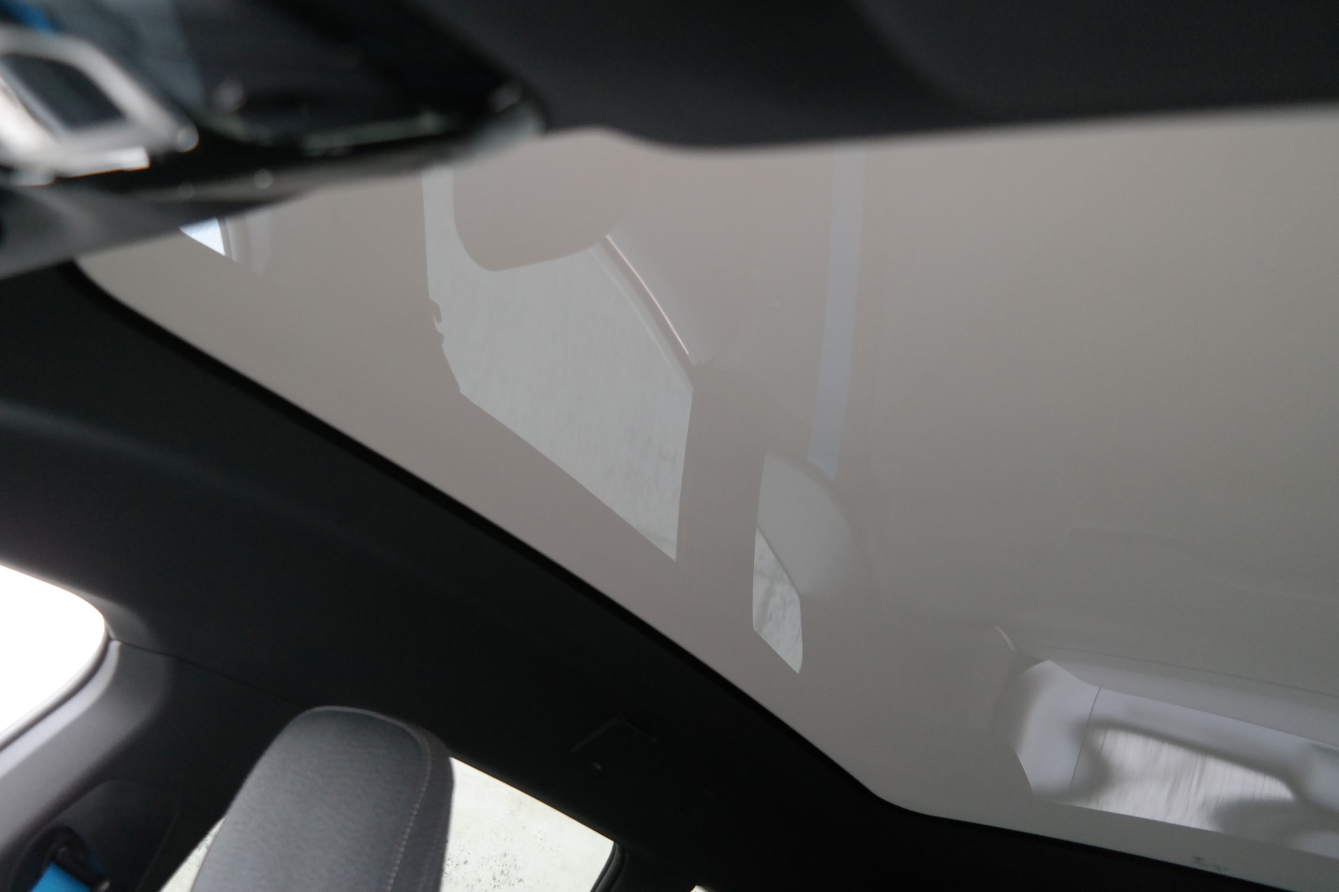 BMW iX xDrive50-image-9