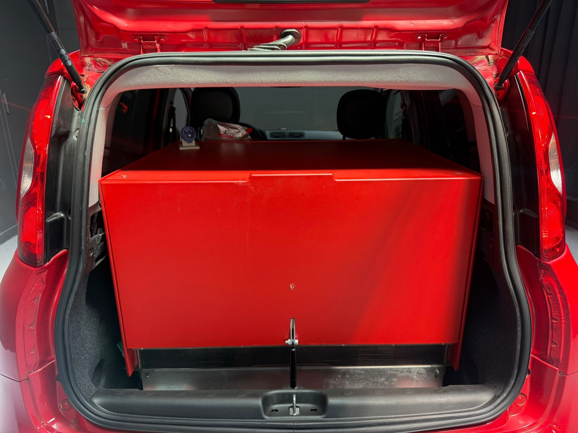 FIAT Panda 1.2 Lounge mit Pizzaofen integriert-image-8