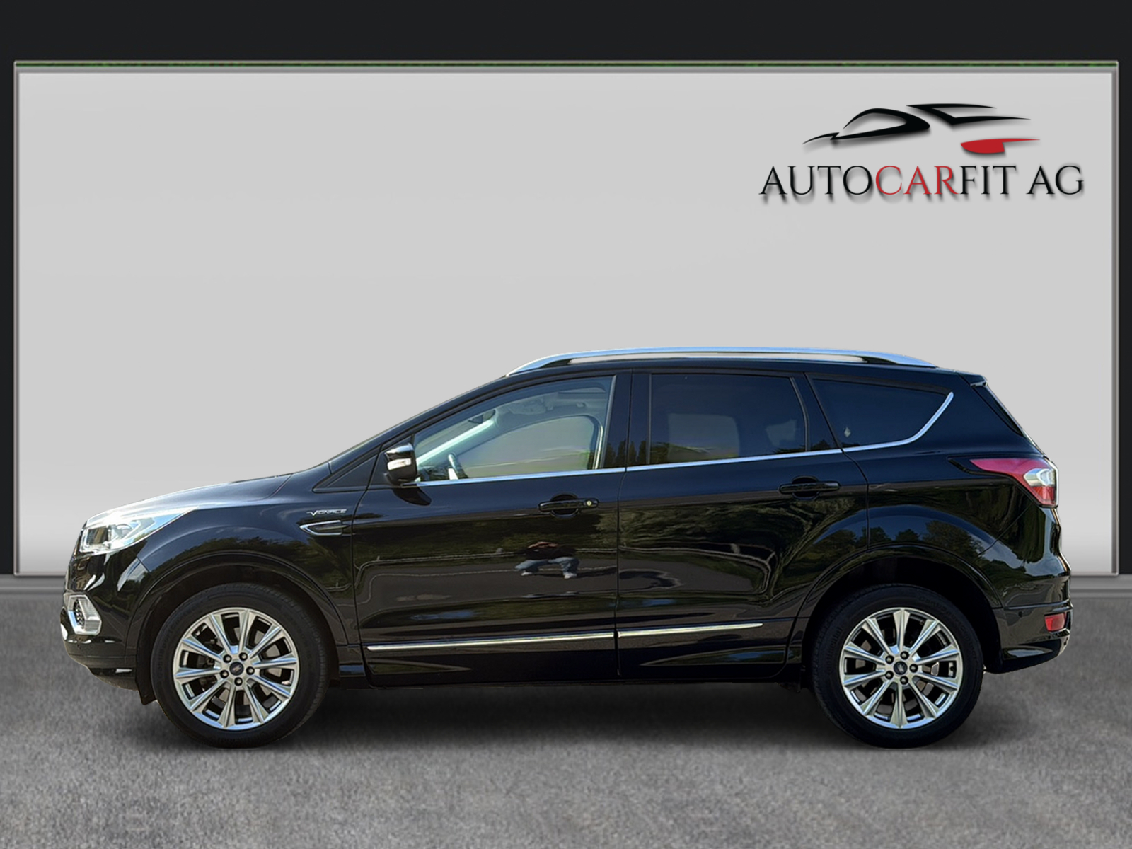 FORD Kuga 2.0 TDCi Vignale 4WD PowerShift-showroom-element-2