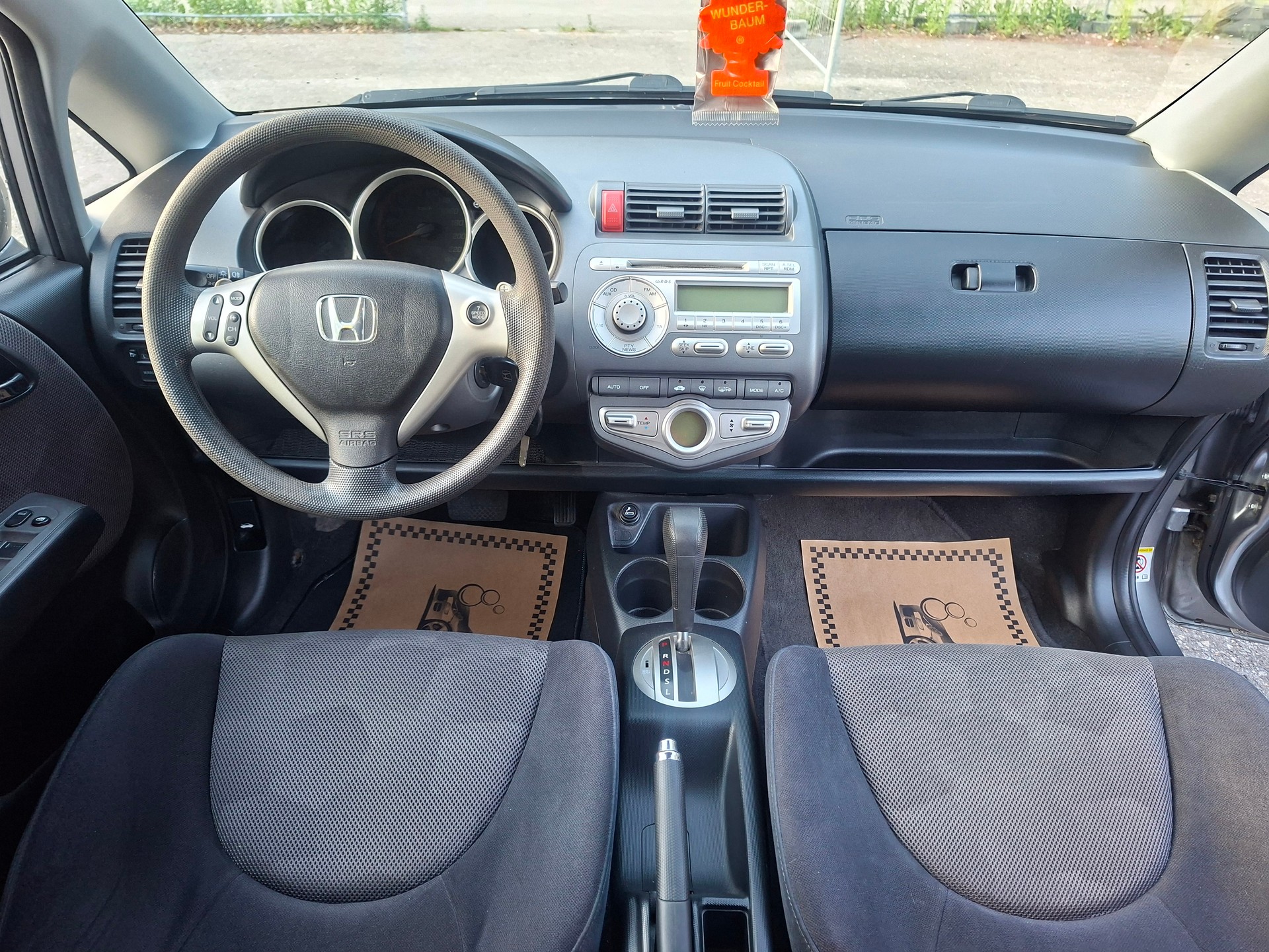 HONDA Jazz 1.4i LS-image-8
