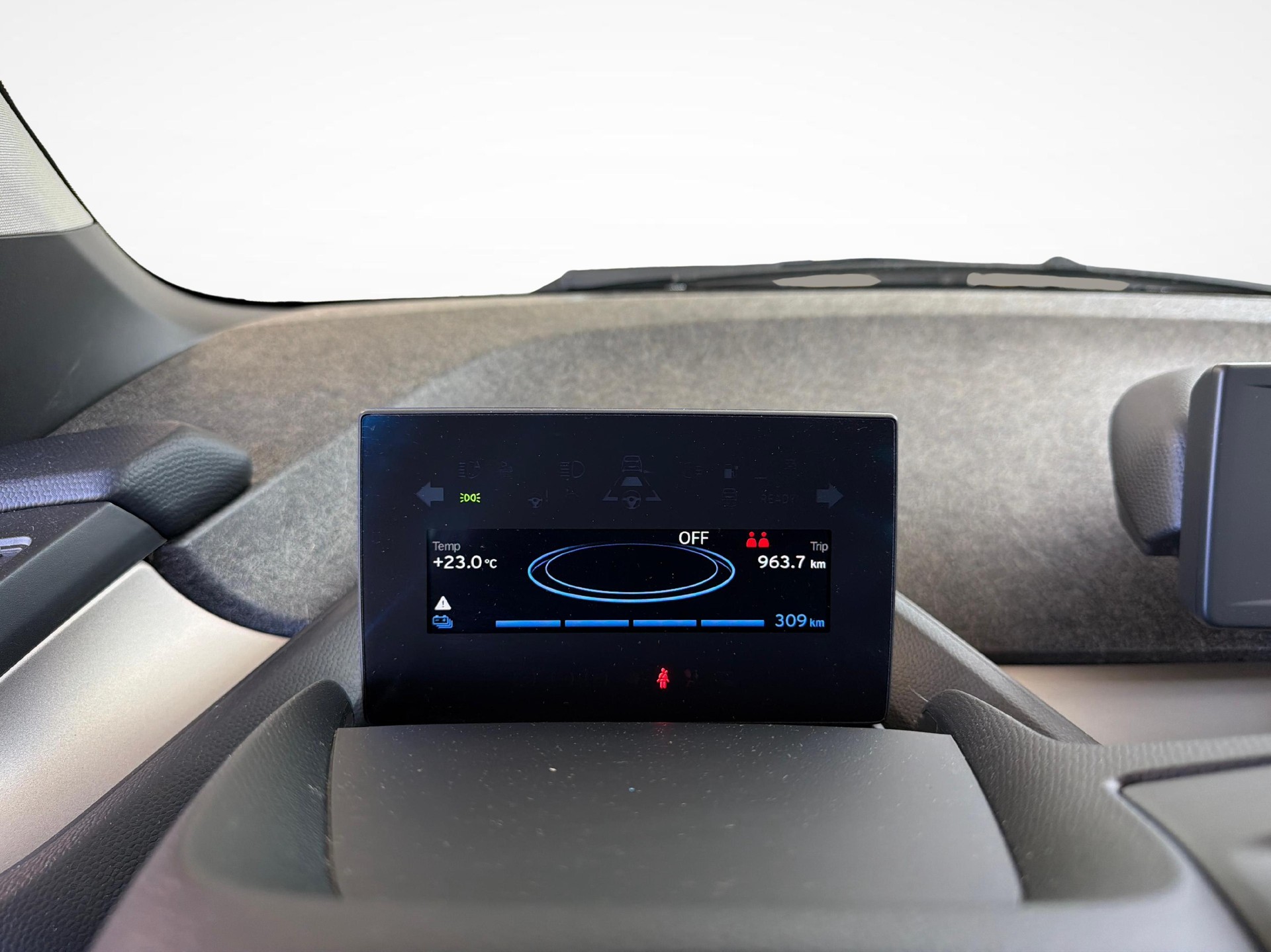 BMW i3 120 Ah-image-17