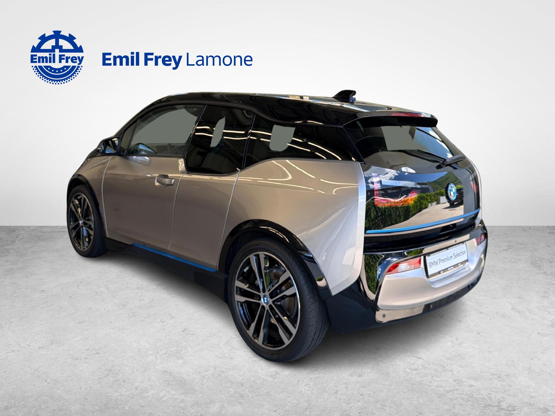 BMW i3 120 Ah-image-4