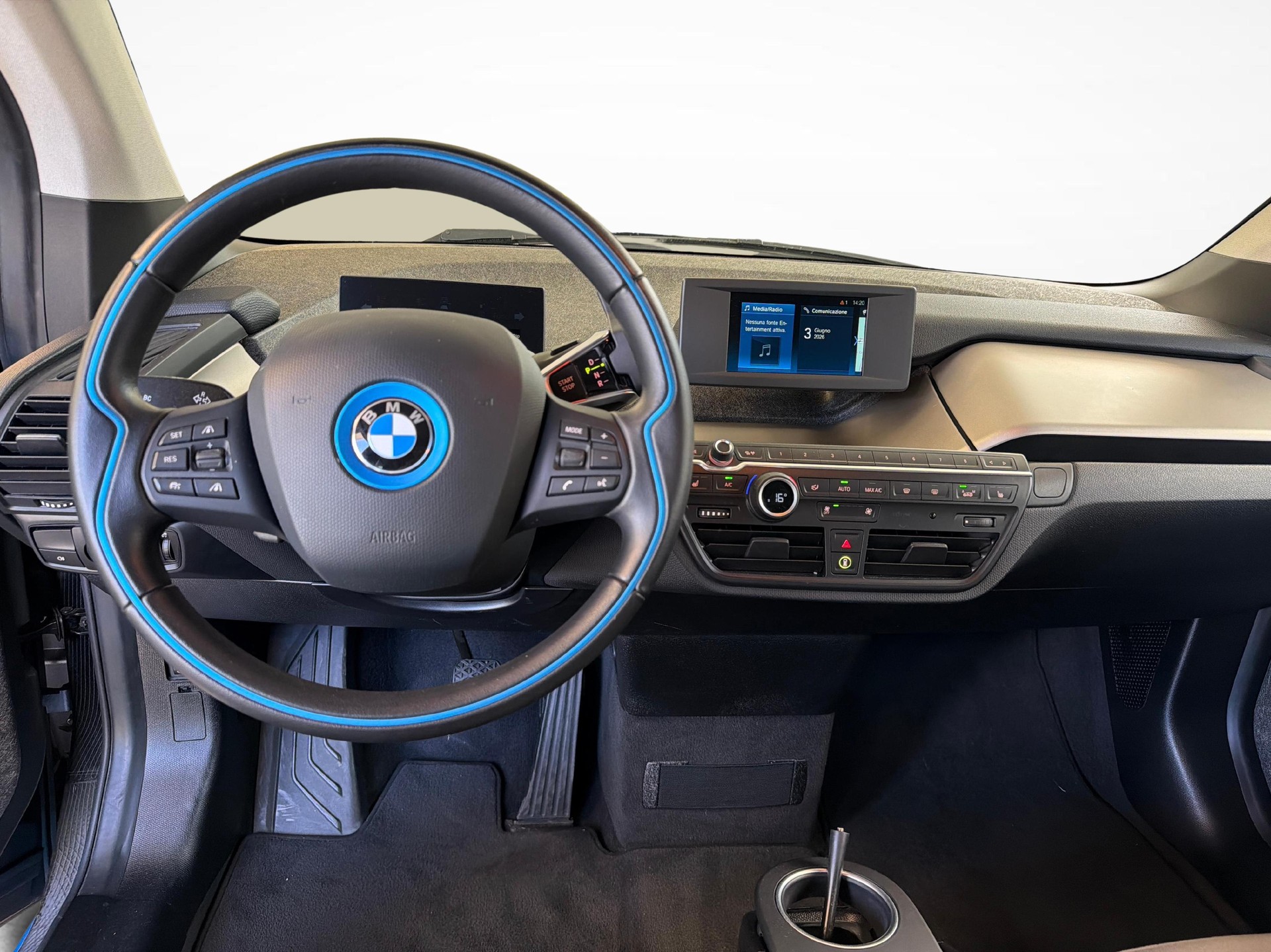 BMW i3 120 Ah-image-15