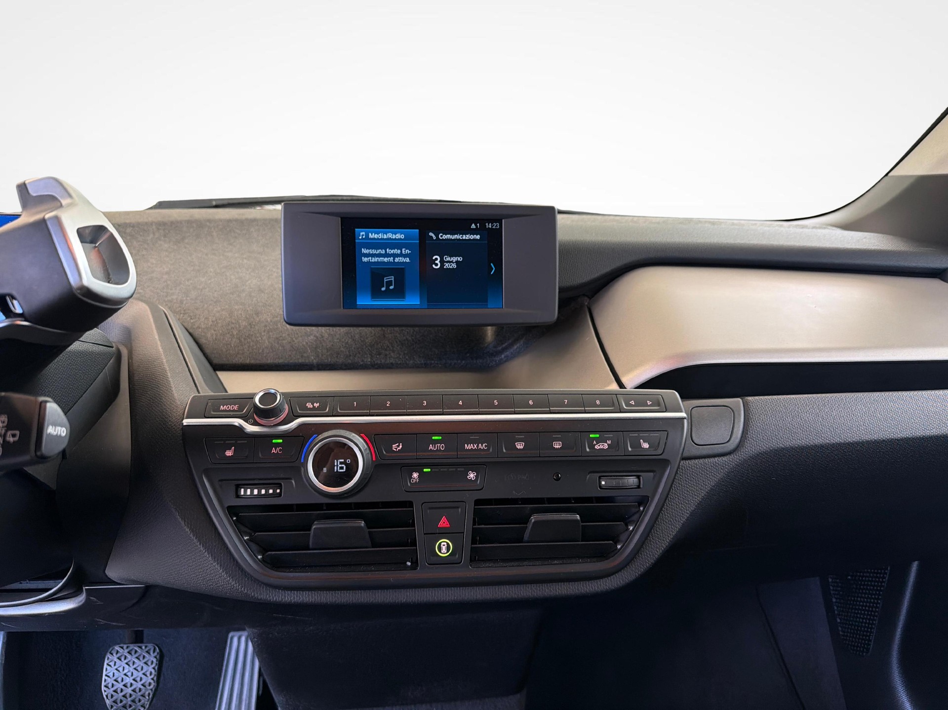 BMW i3 120 Ah-image-18