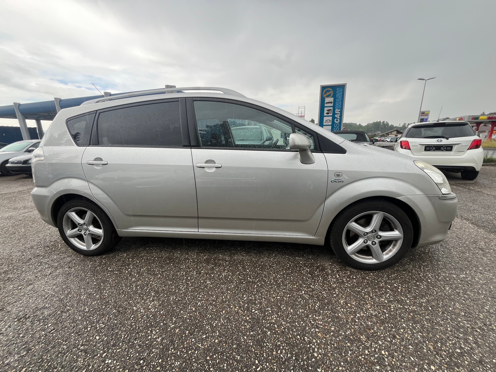TOYOTA Corolla Verso 2.2 D-4D CleanP. Linea Sol Prem.-image-10
