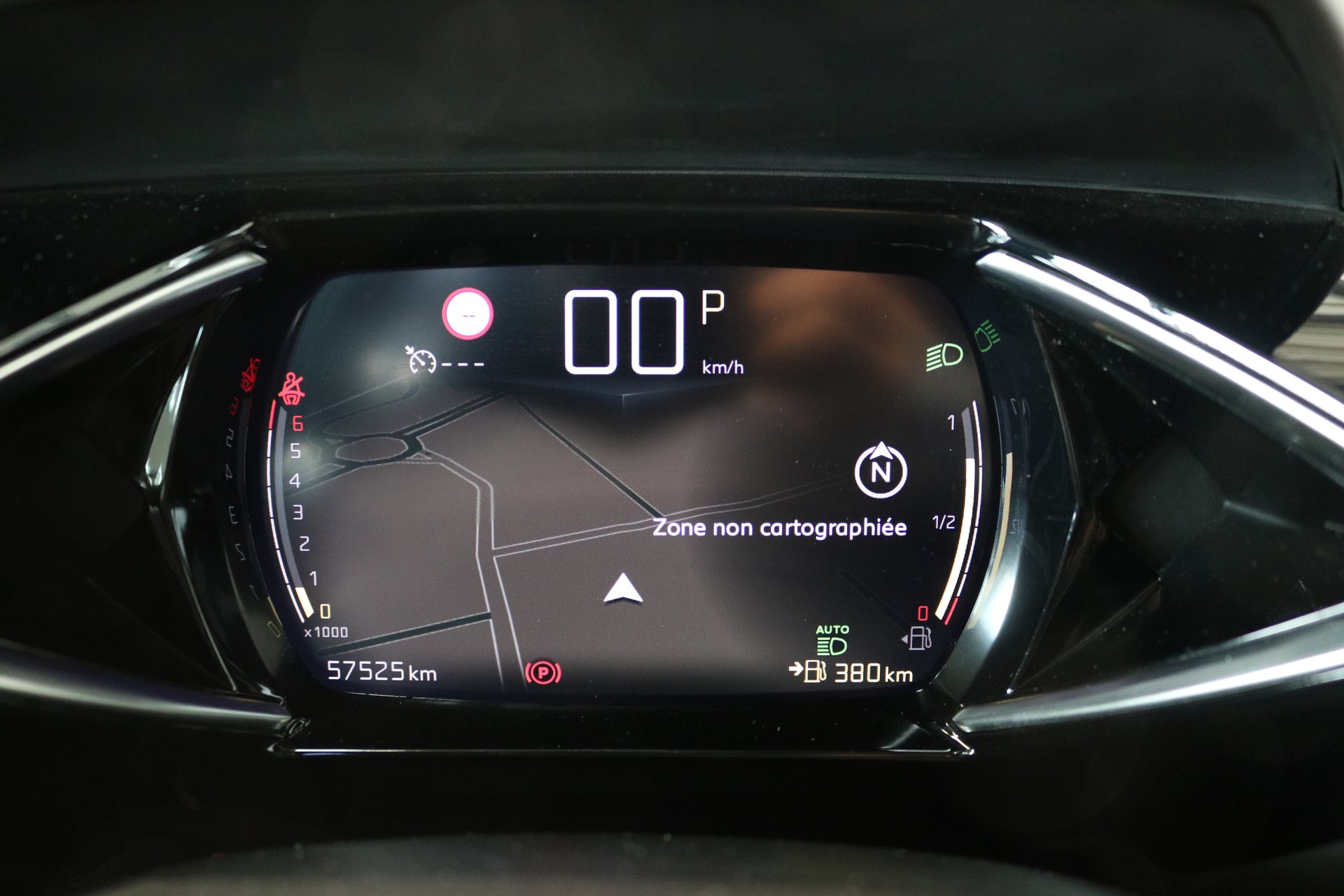DS AUTOMOBILES DS 3 Crossback 1.2 PureTech SO Chic EAT8-image-26
