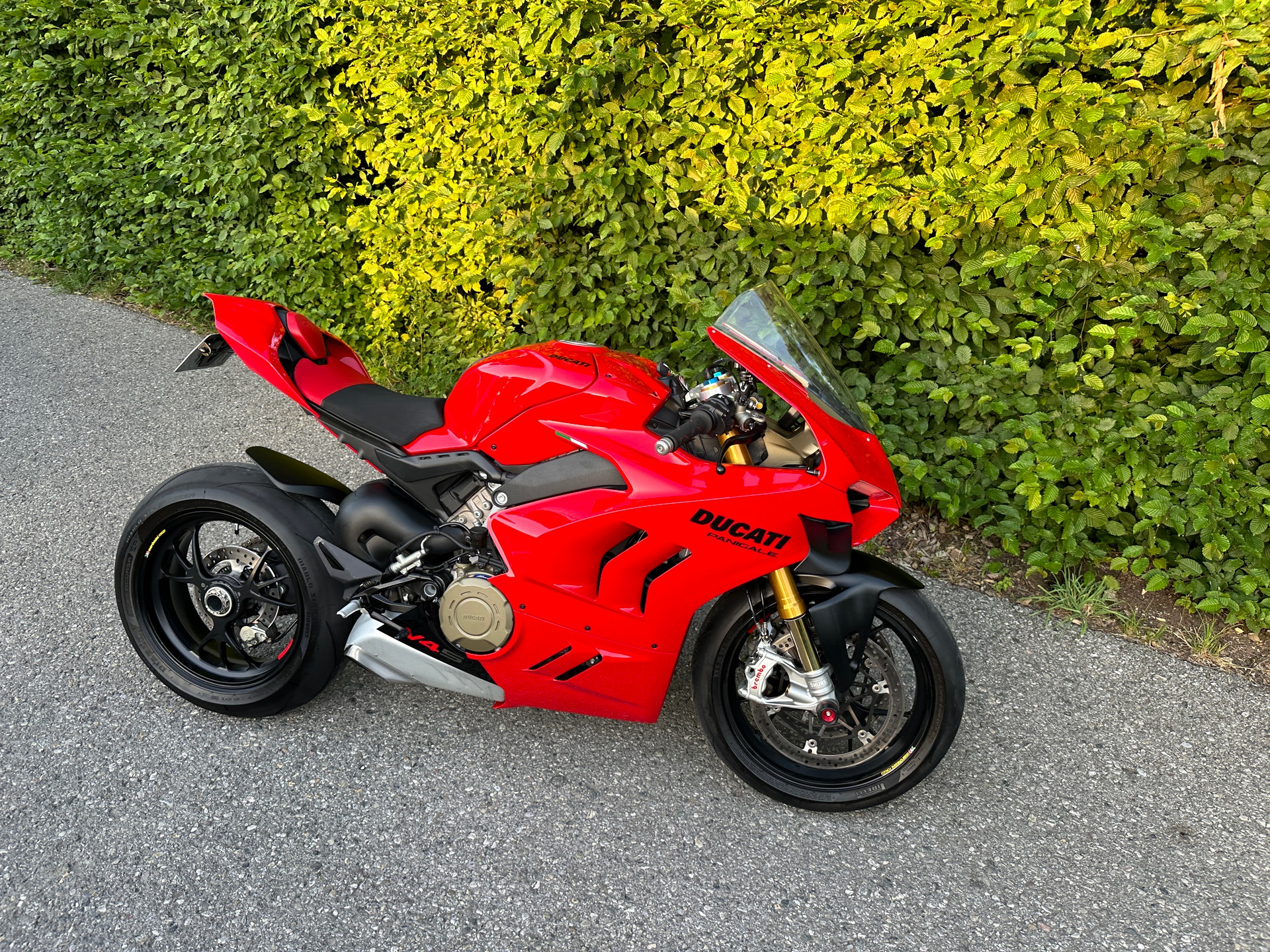 DUCATI Panigale V4 S-image-1