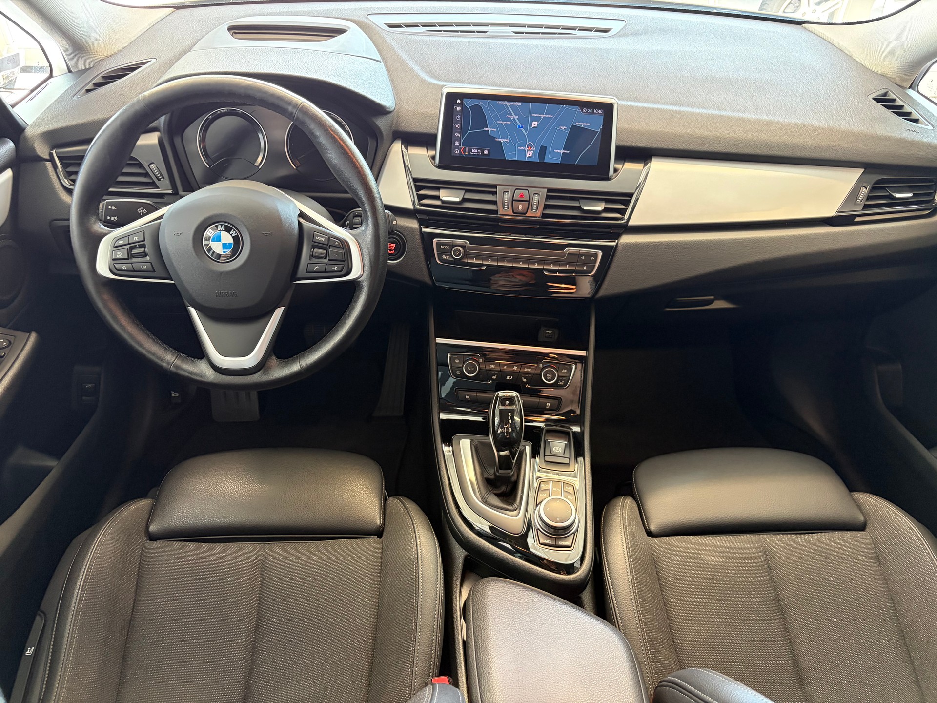 BMW 220d xDrive Gran Tourer | CH Fzg. | Driving Assistant Plus | Kamera | LED Scheinw. | HeadUp | Sportsitze |-image-14