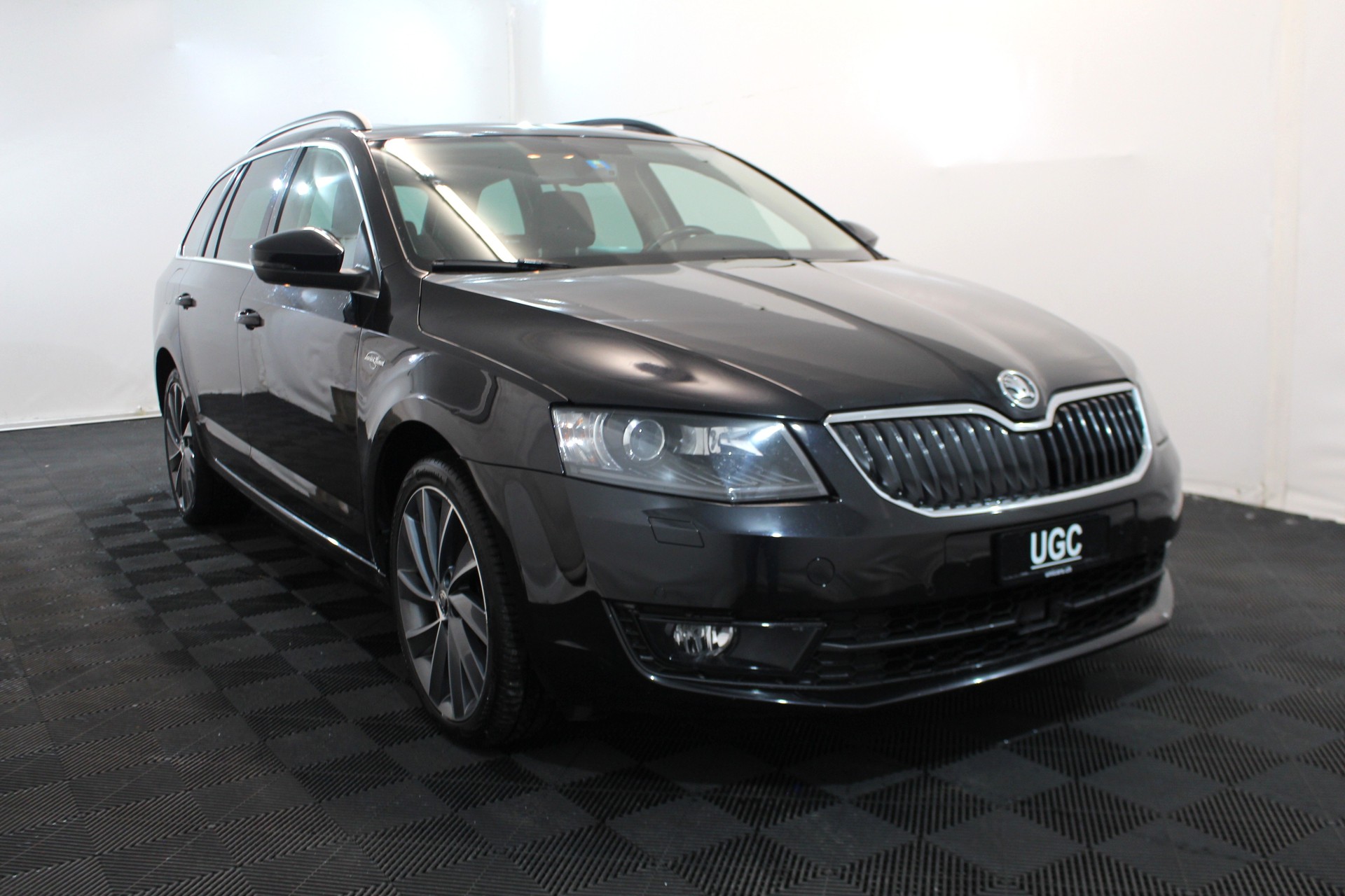 SKODA Octavia Combi 1.8 TSI L & K 4x4 DSG