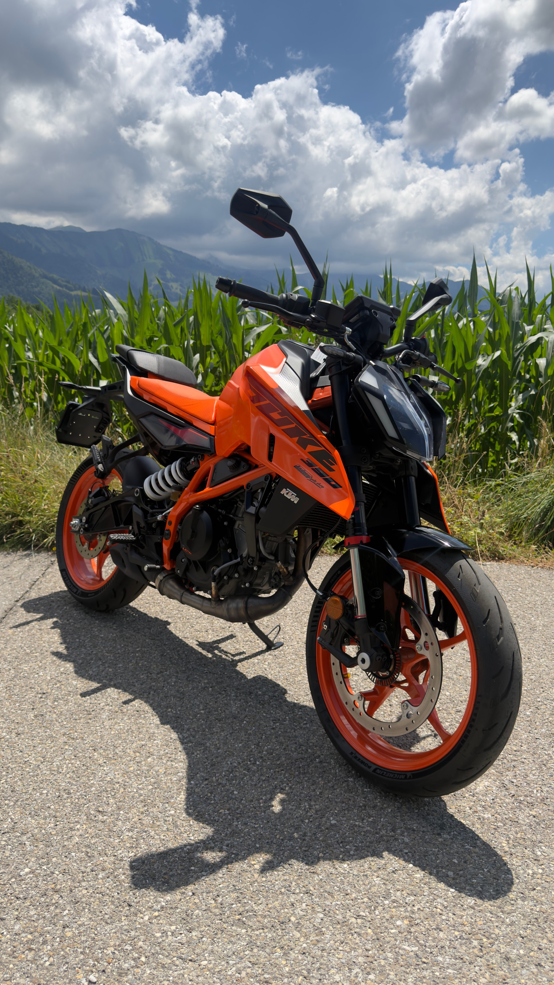 KTM 390 Duke-image-0
