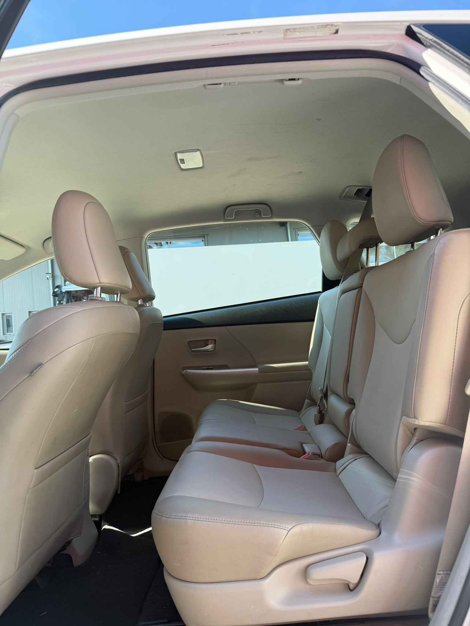 TOYOTA Prius+ sol premium-image-9