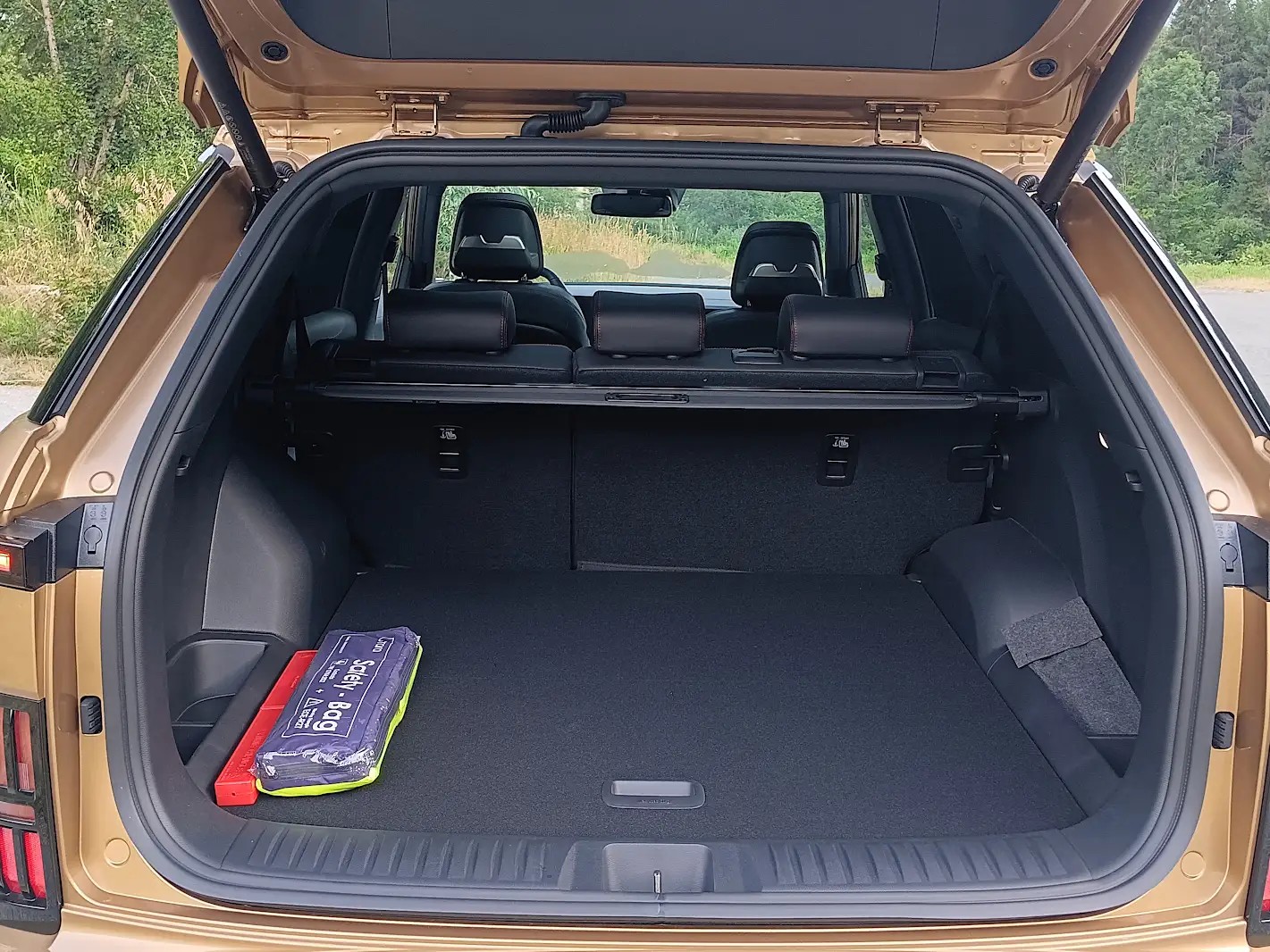 KGM-SsangYong Actyon 1.5 T GDI First Edition 4WD Panorama-image-14