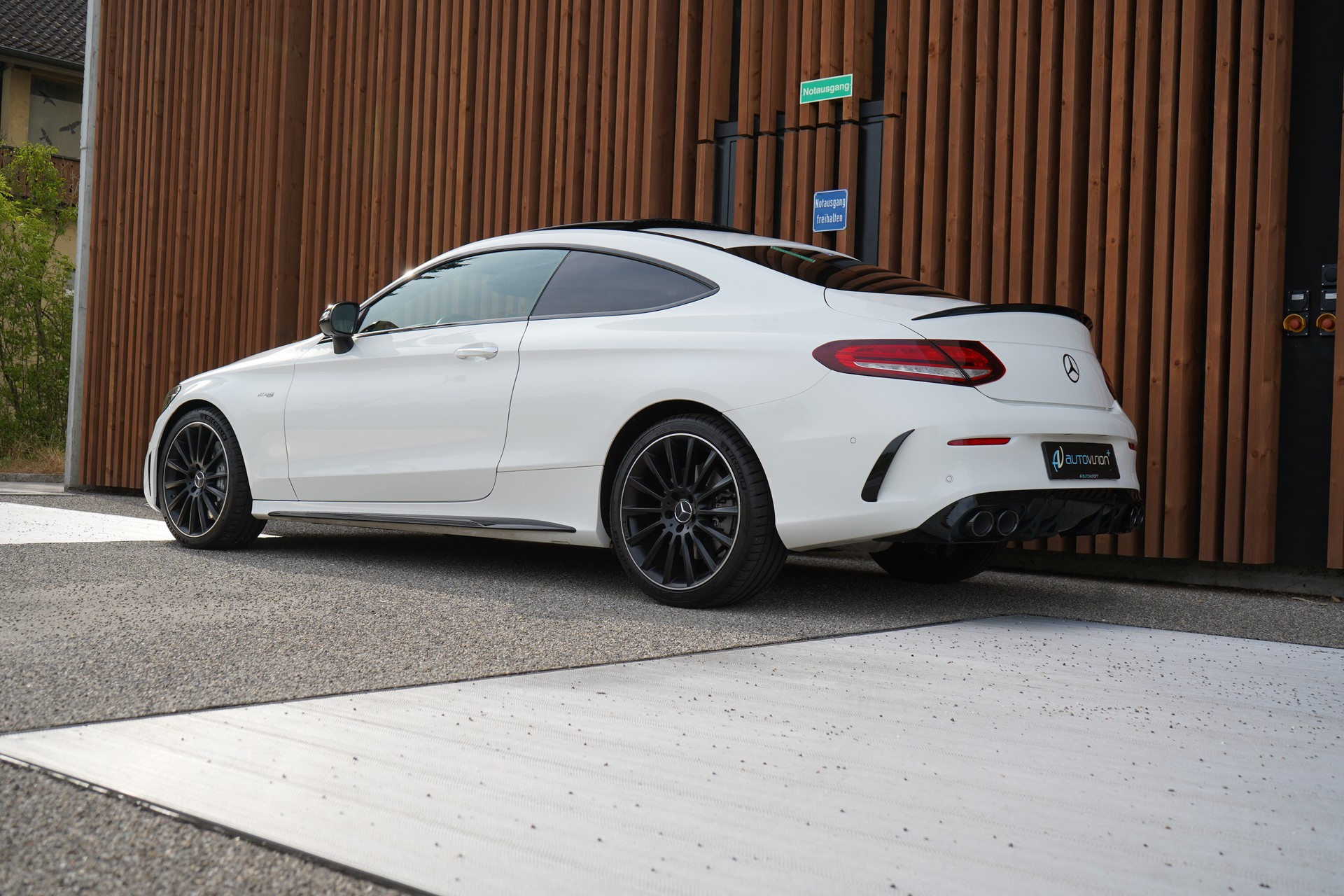 MERCEDES-BENZ C 43 AMG PREMIUM + NIGHT EDITION 4MATIC 9G-TRONIC l 390 PS-image-5