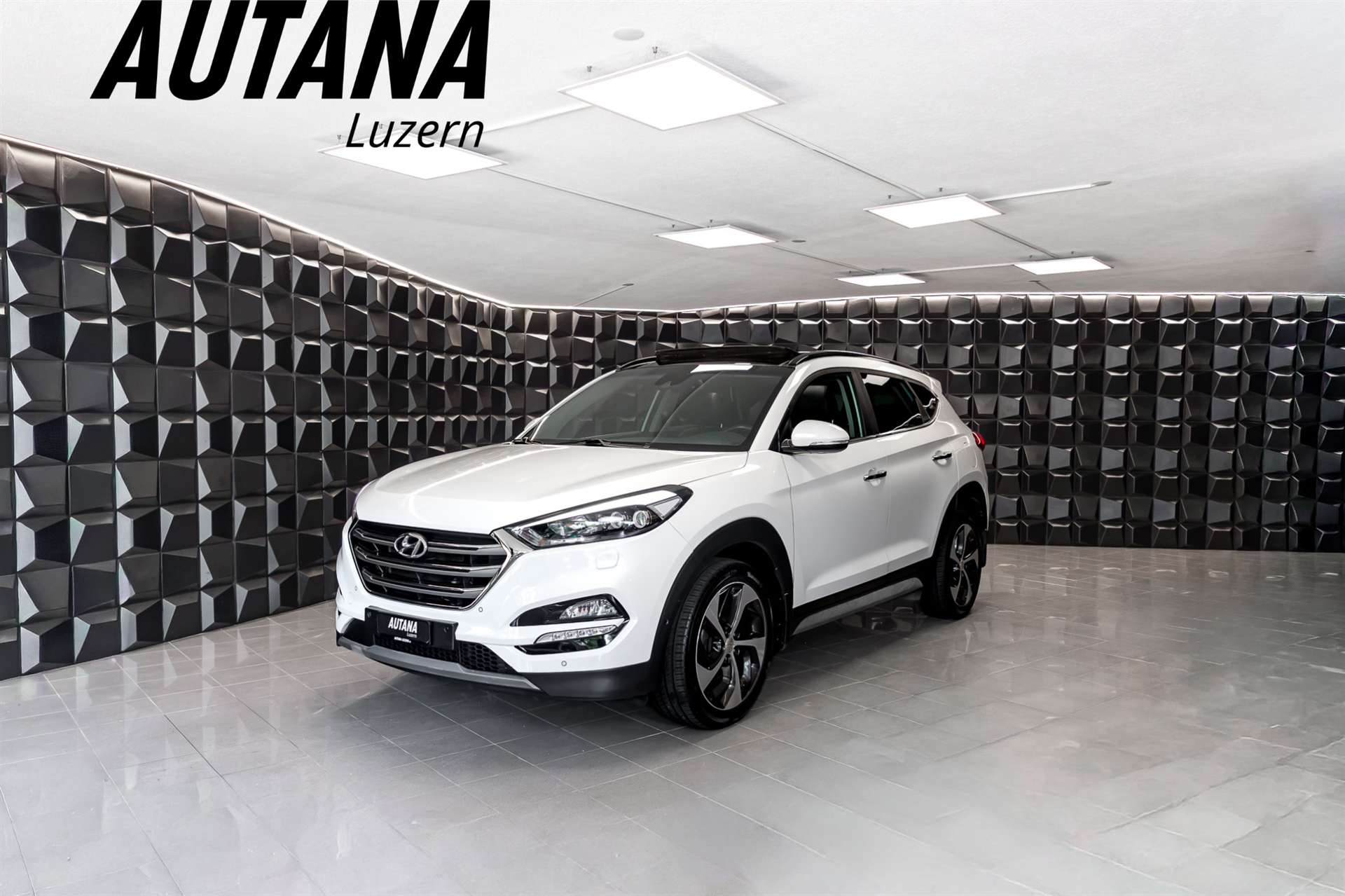 HYUNDAI Tucson 1.6 TGDI Vertex 4WD Automatic
