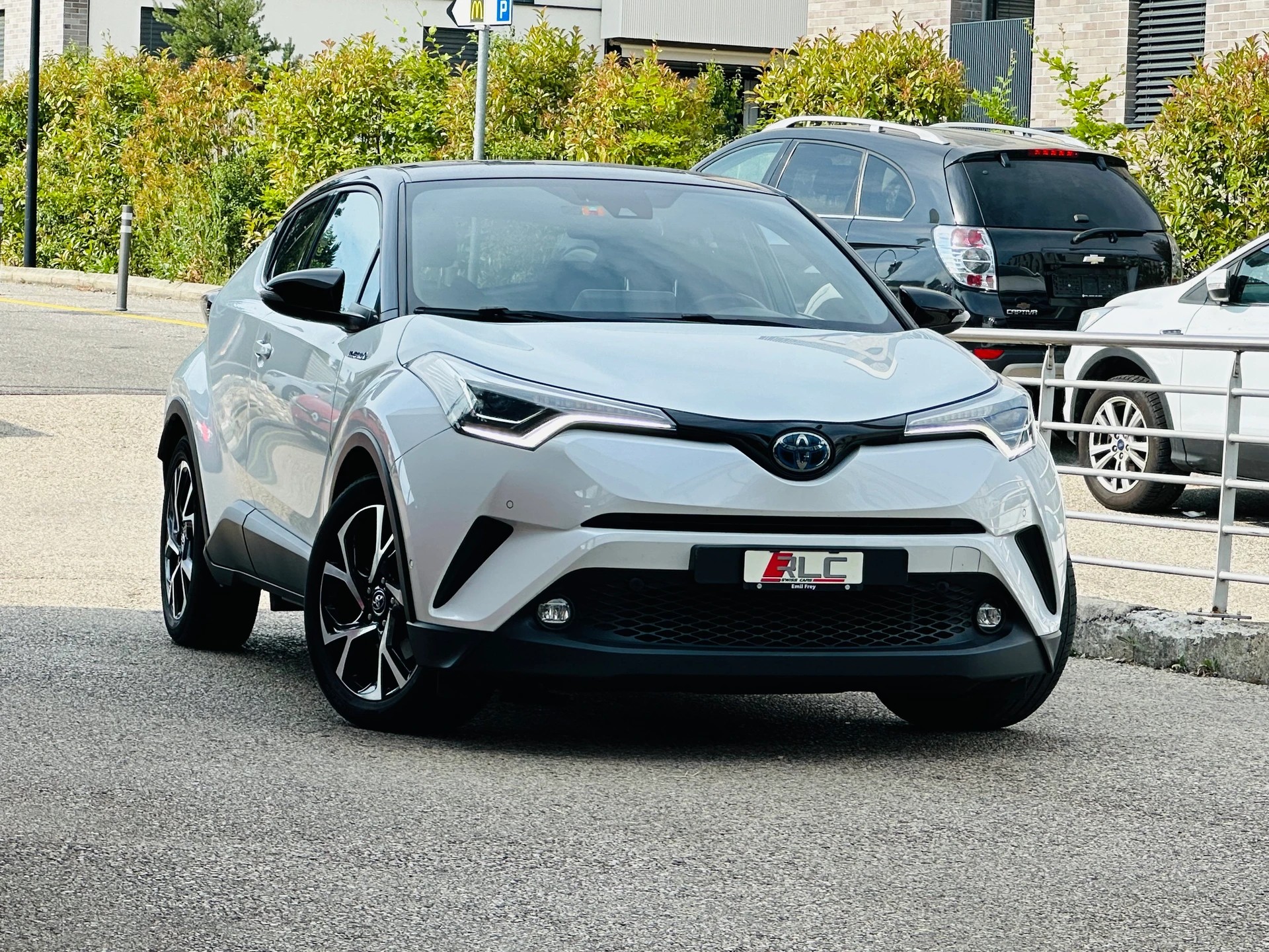 TOYOTA C-HR 1.8 HSD CVT Trend