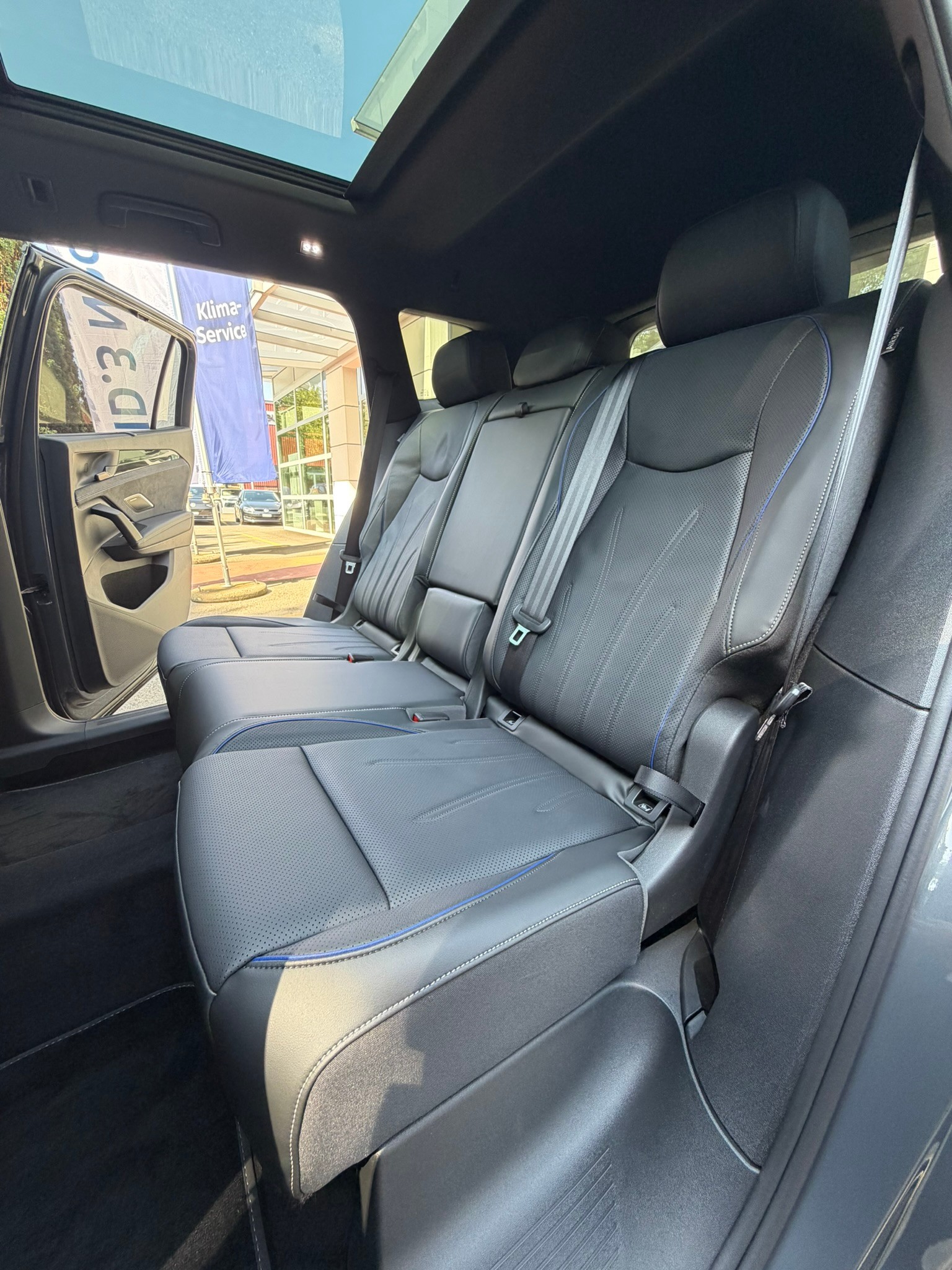 VW Tayron 2.0 TSI R-Line Plus DSG 4Motion-image-12
