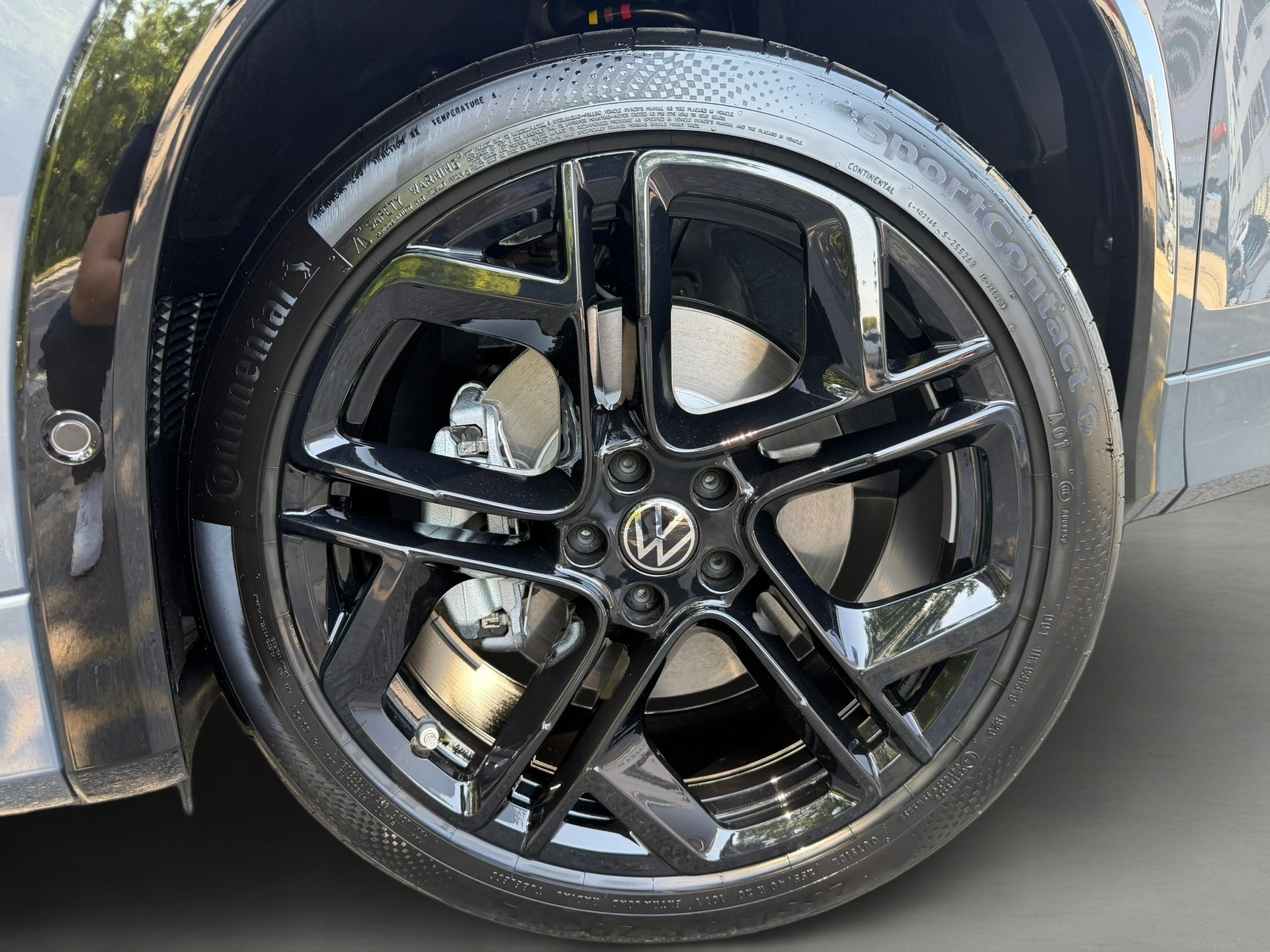 VW Tayron 2.0 TSI R-Line Plus DSG 4Motion-image-7