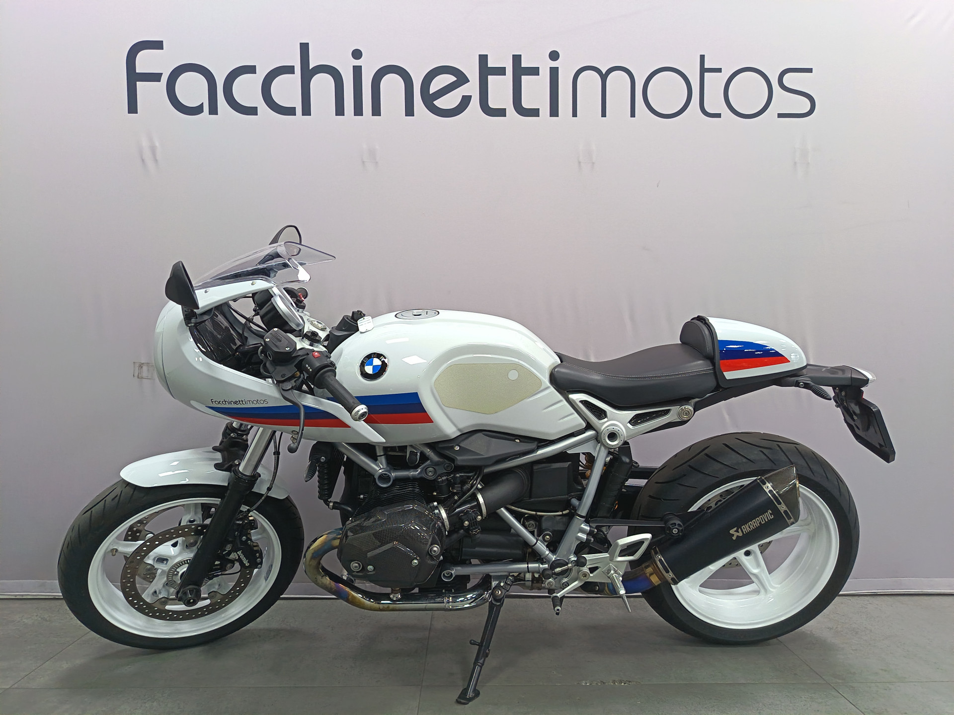 BMW R nineT Racer-image-3