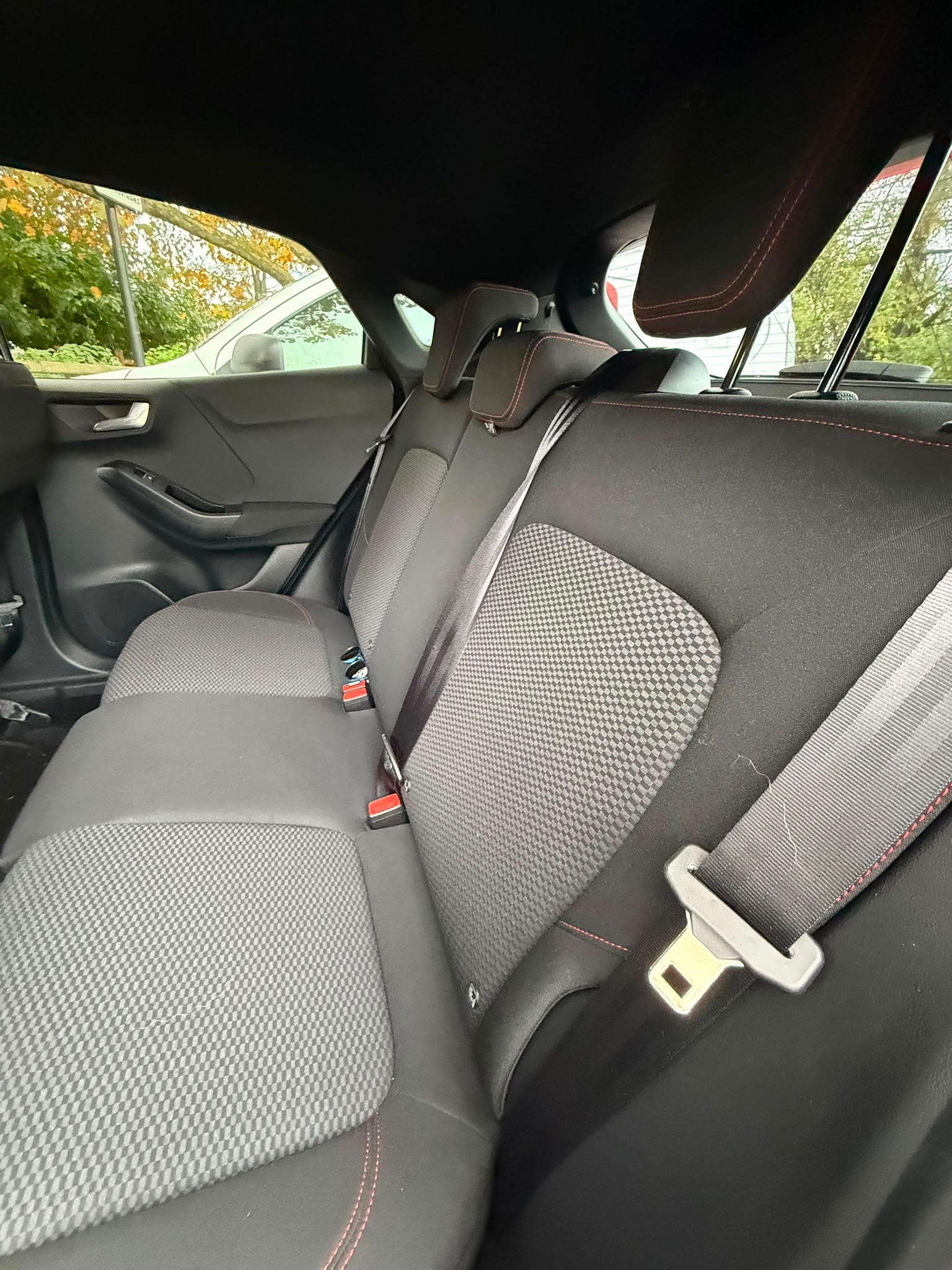 FORD 1.0 EcoB Hybrid 125 ST-Line Design-image-12